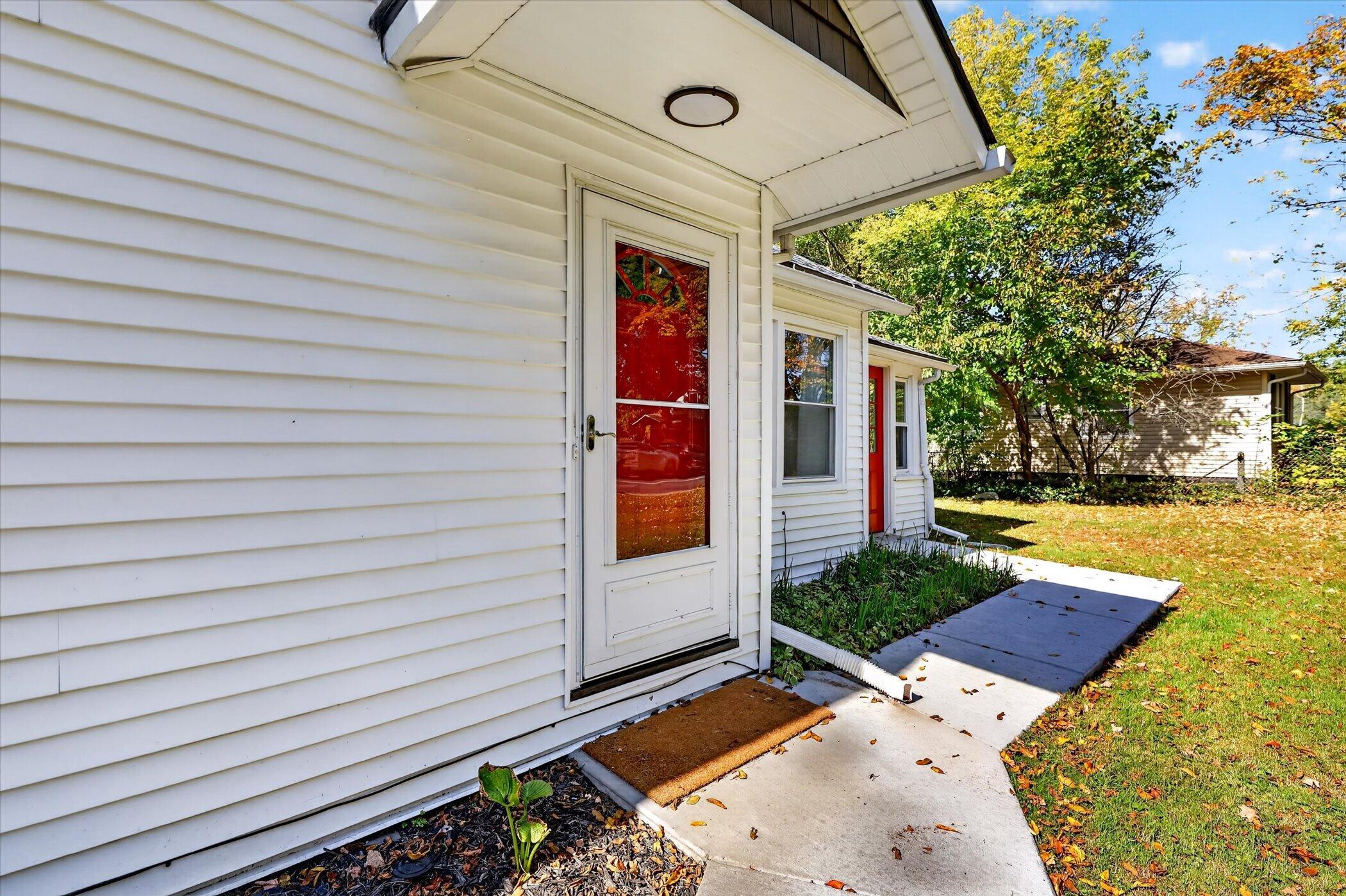 325 N Kendall Avenue Kalamazoo MI 49006