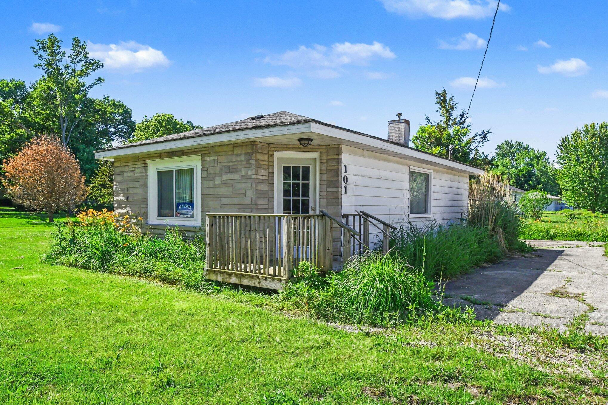 101 Millburg Drive Benton Harbor MI 49022