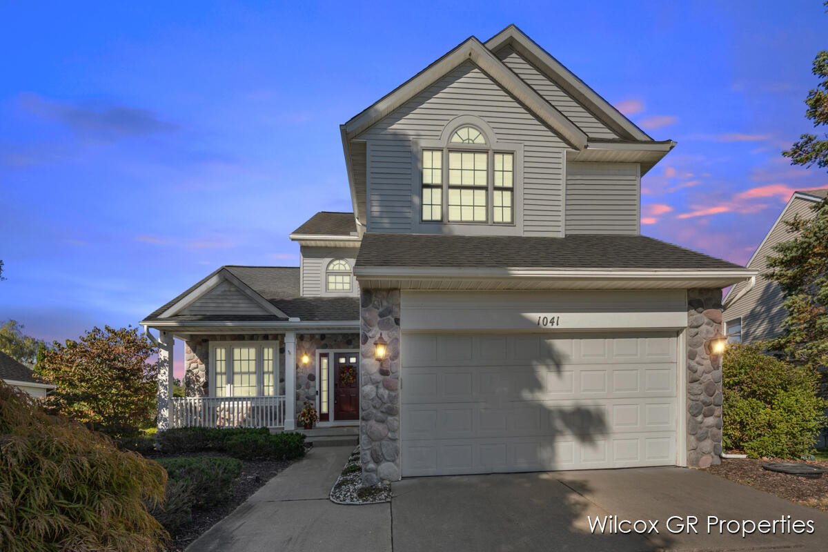 1041 Dogwood Meadows Drive SE Ada MI 49301