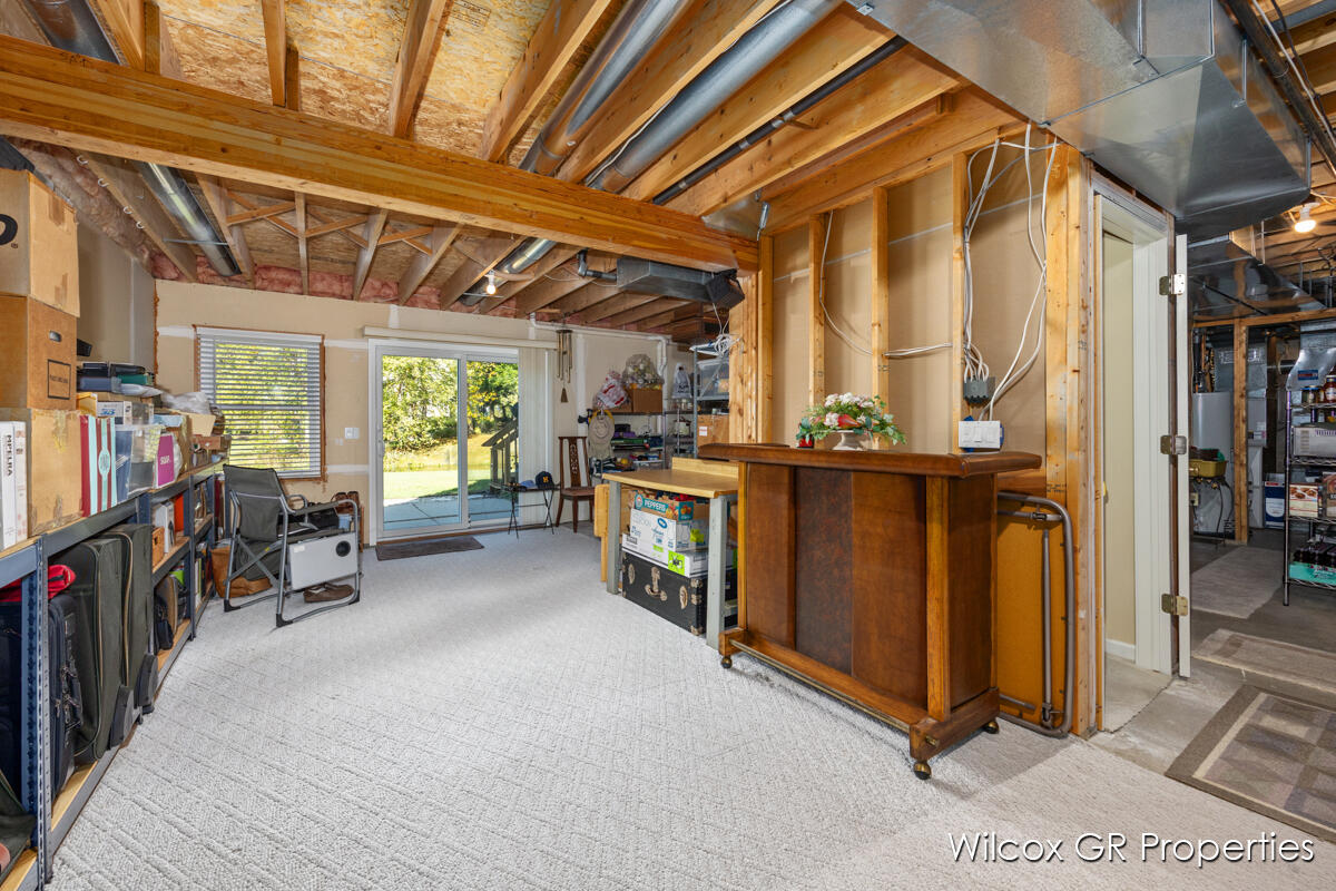 1041 Dogwood Meadows Drive SE Ada MI 49301