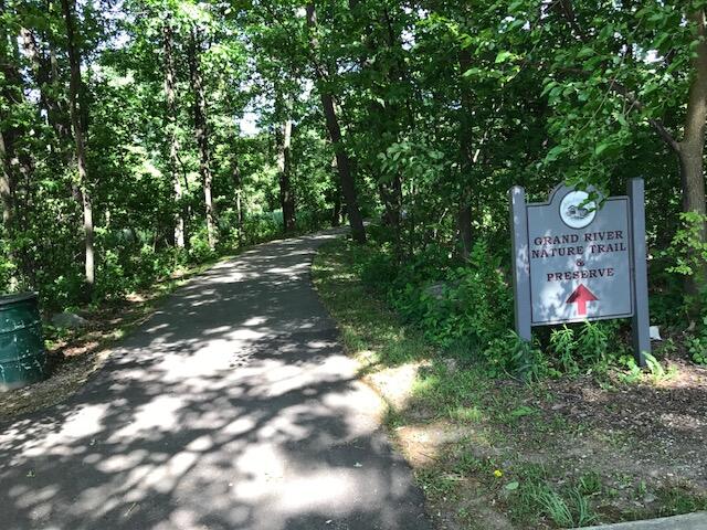 1041 Dogwood Meadows Drive SE Ada MI 49301