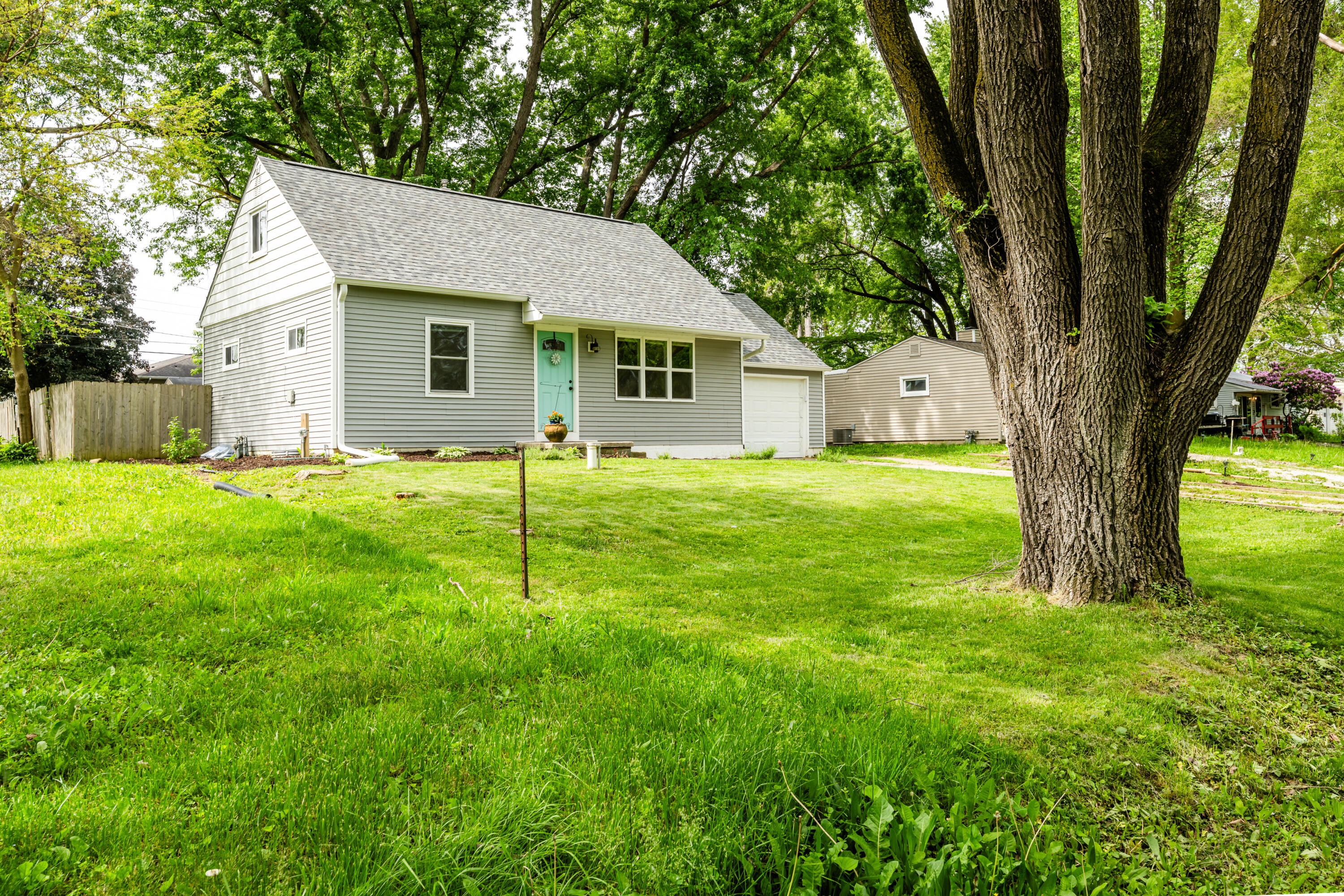 1118 Lawndale Avenue Niles MI 49120