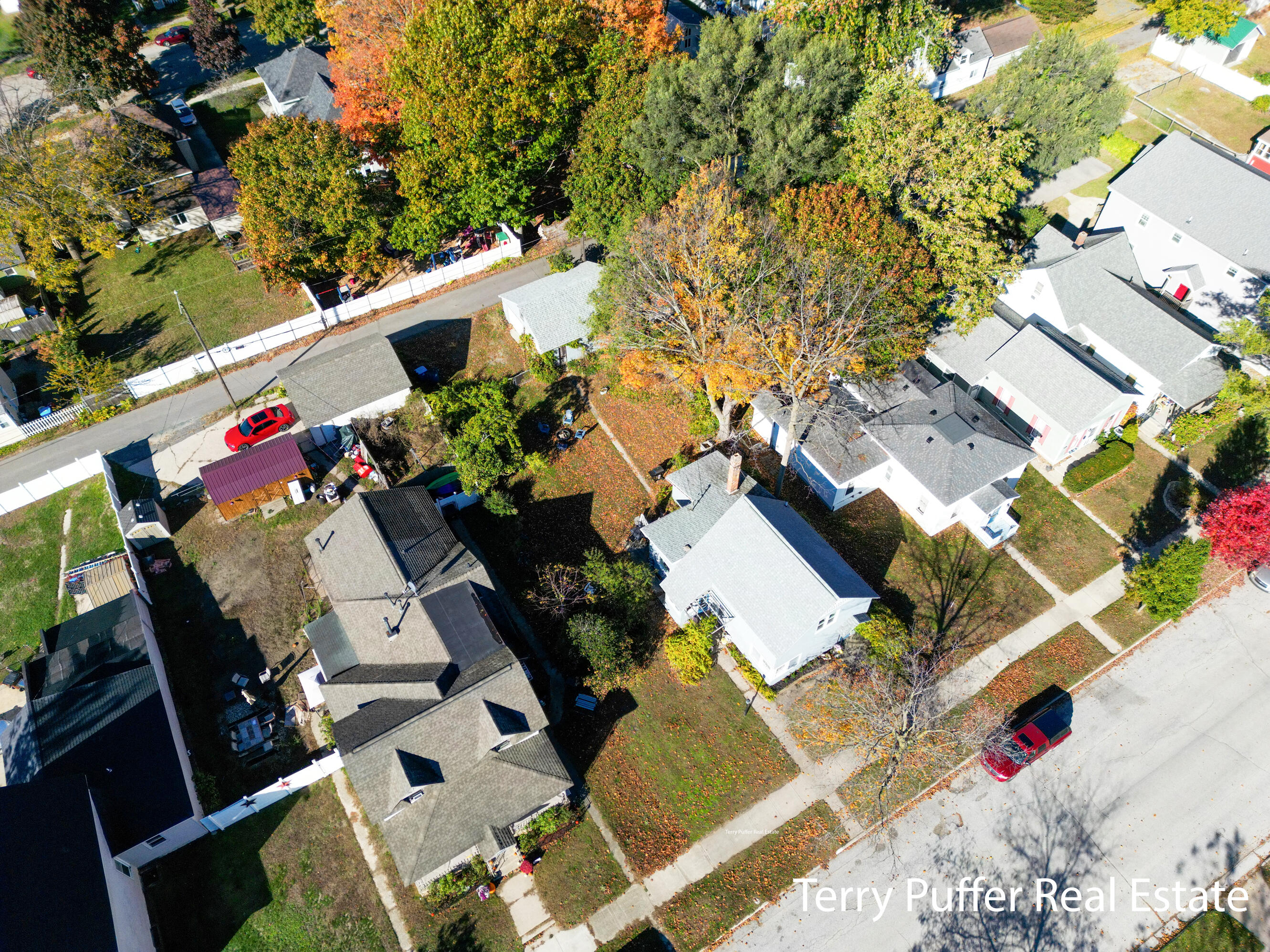 305 N Robert Street Ludington MI 49431