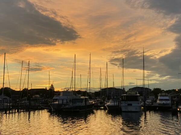 305 N Robert Street Ludington MI 49431