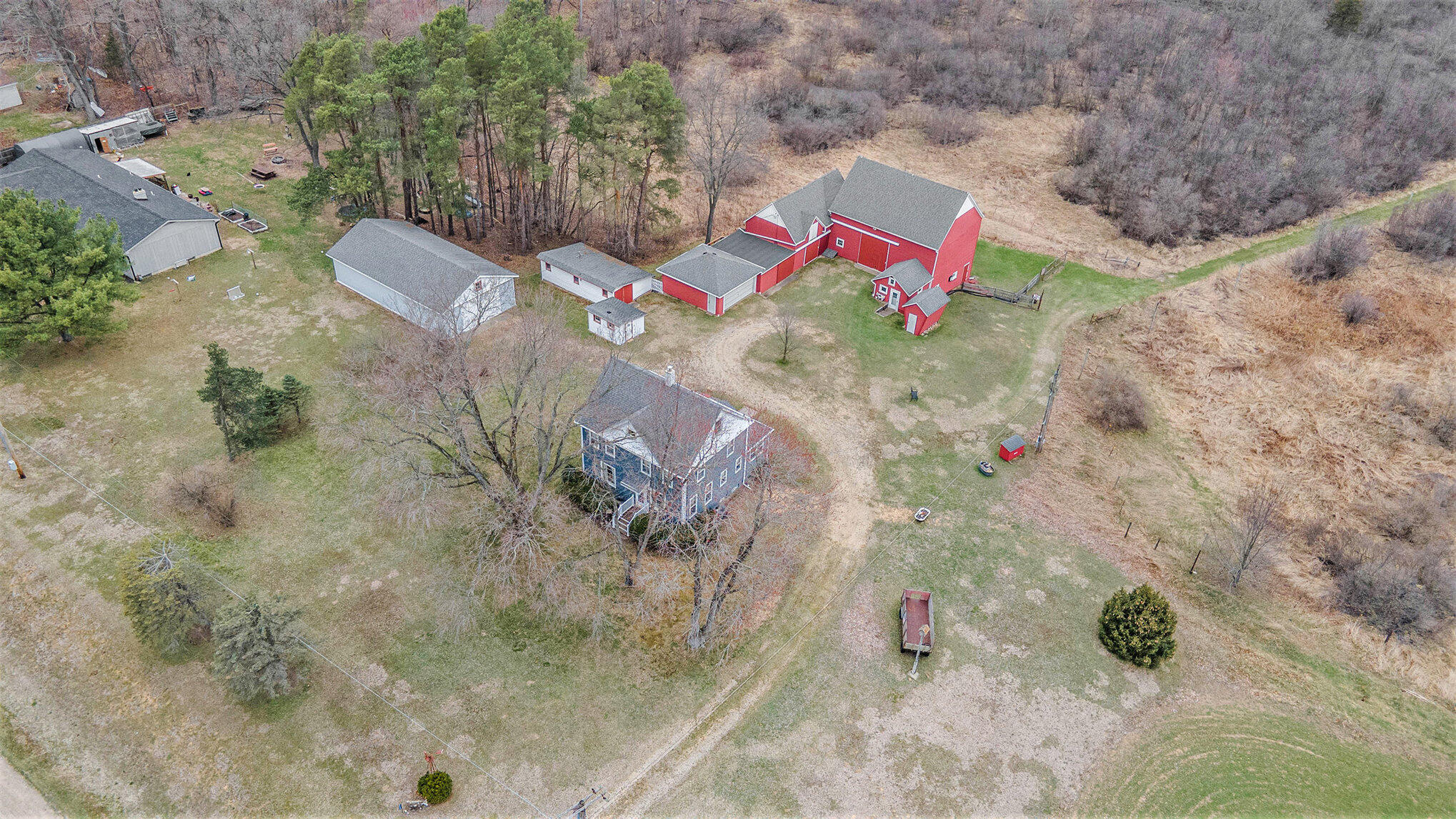 5233 124th Avenue Fennville MI 49408
