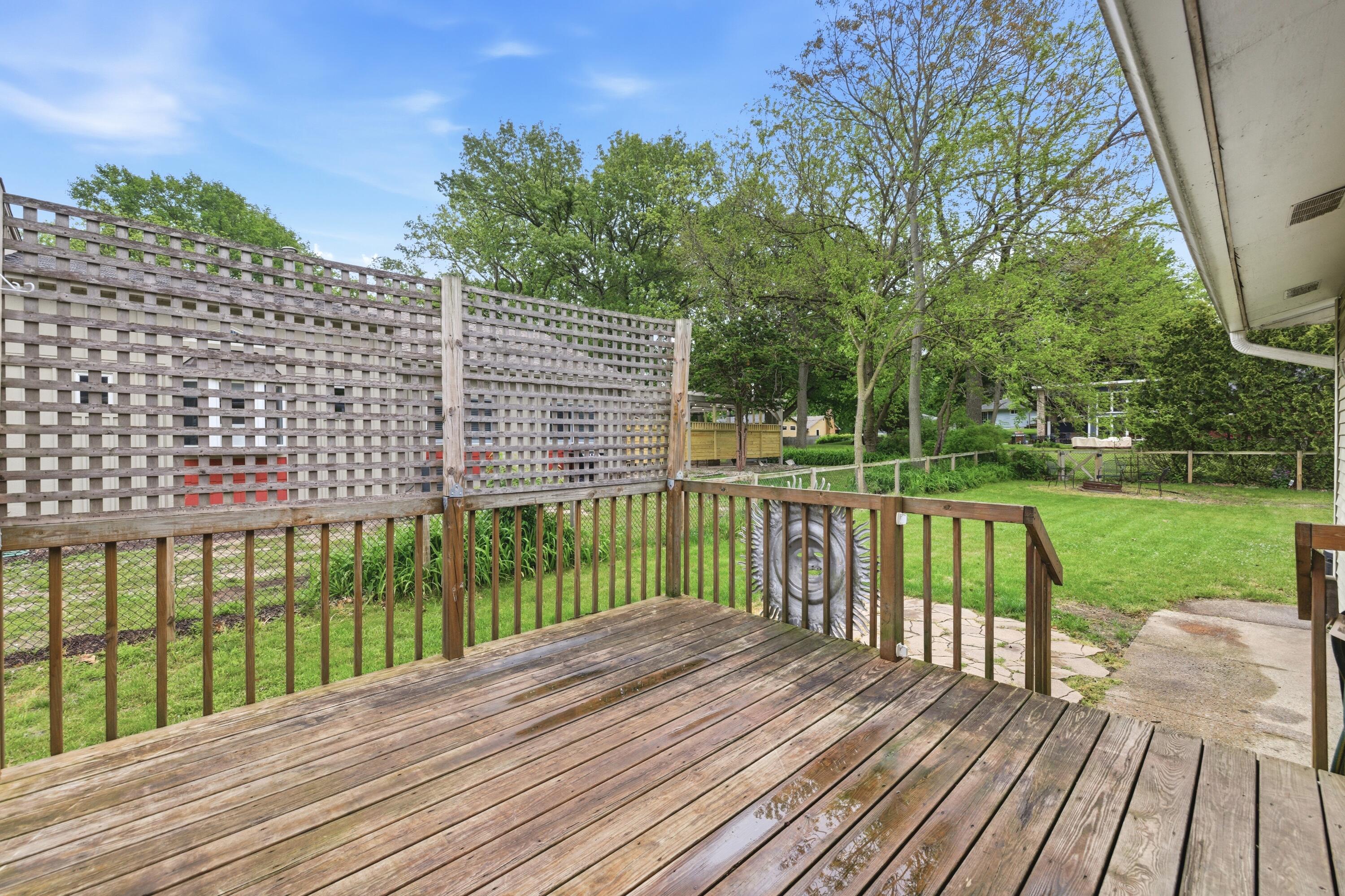 403 S Smith Street New Buffalo MI 49117