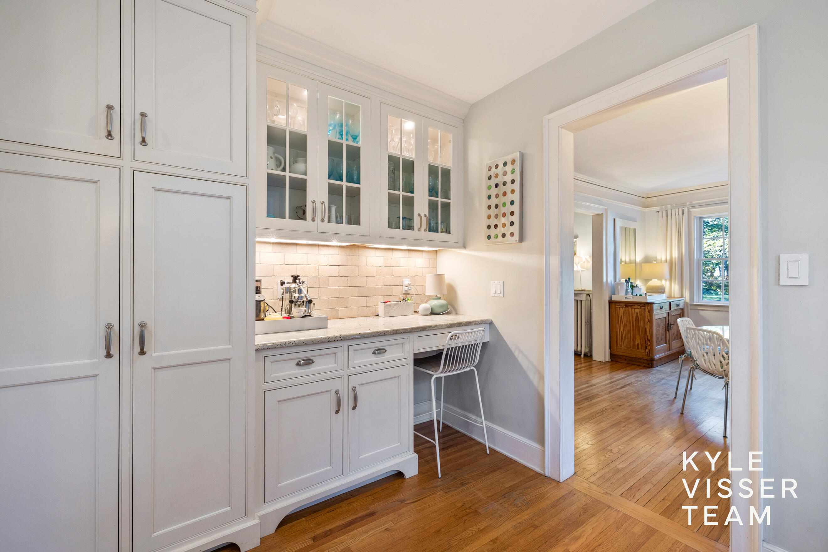 508 Cambridge Boulevard SE East Grand Rapids MI 49506