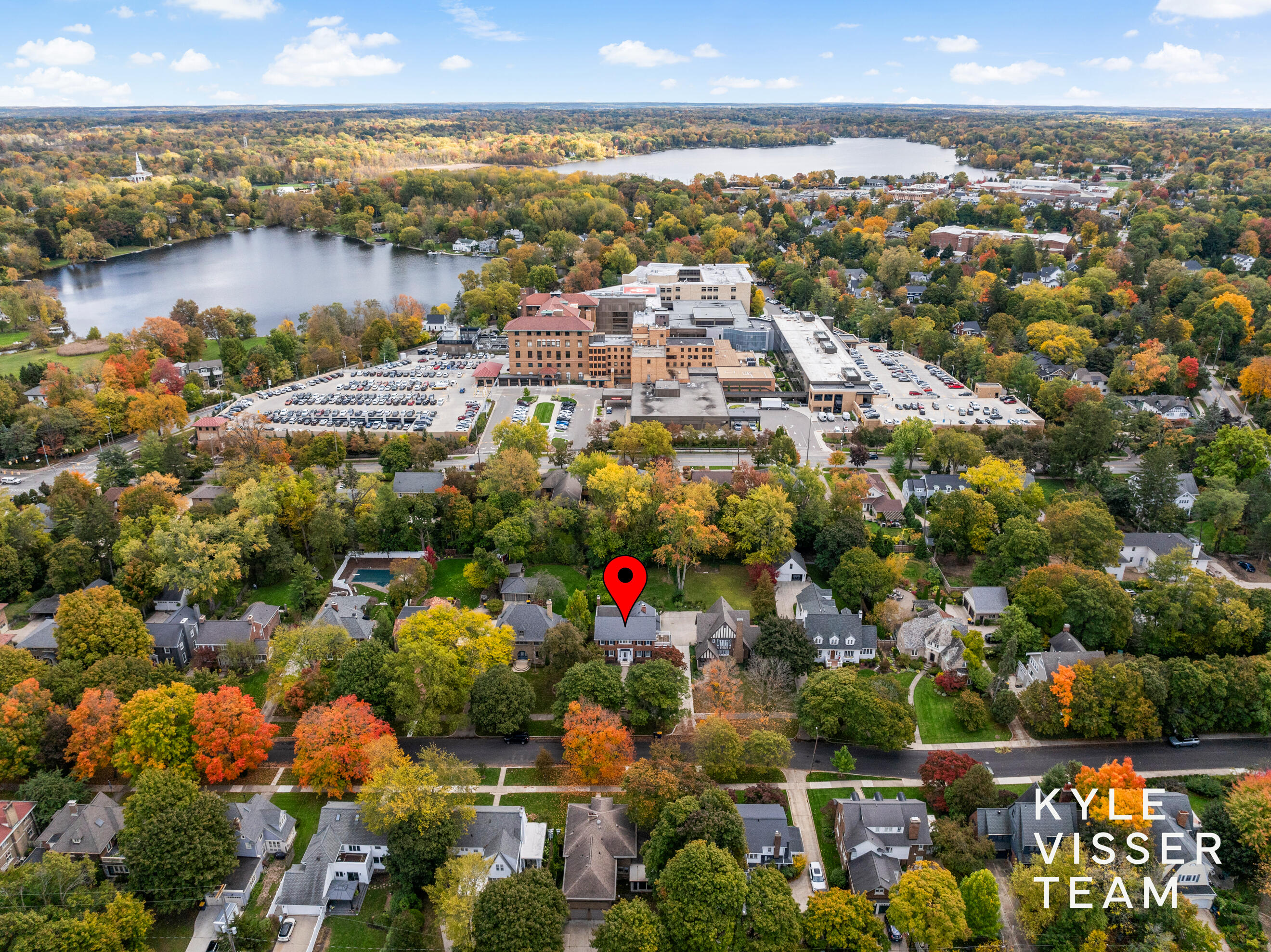 508 Cambridge Boulevard SE East Grand Rapids MI 49506