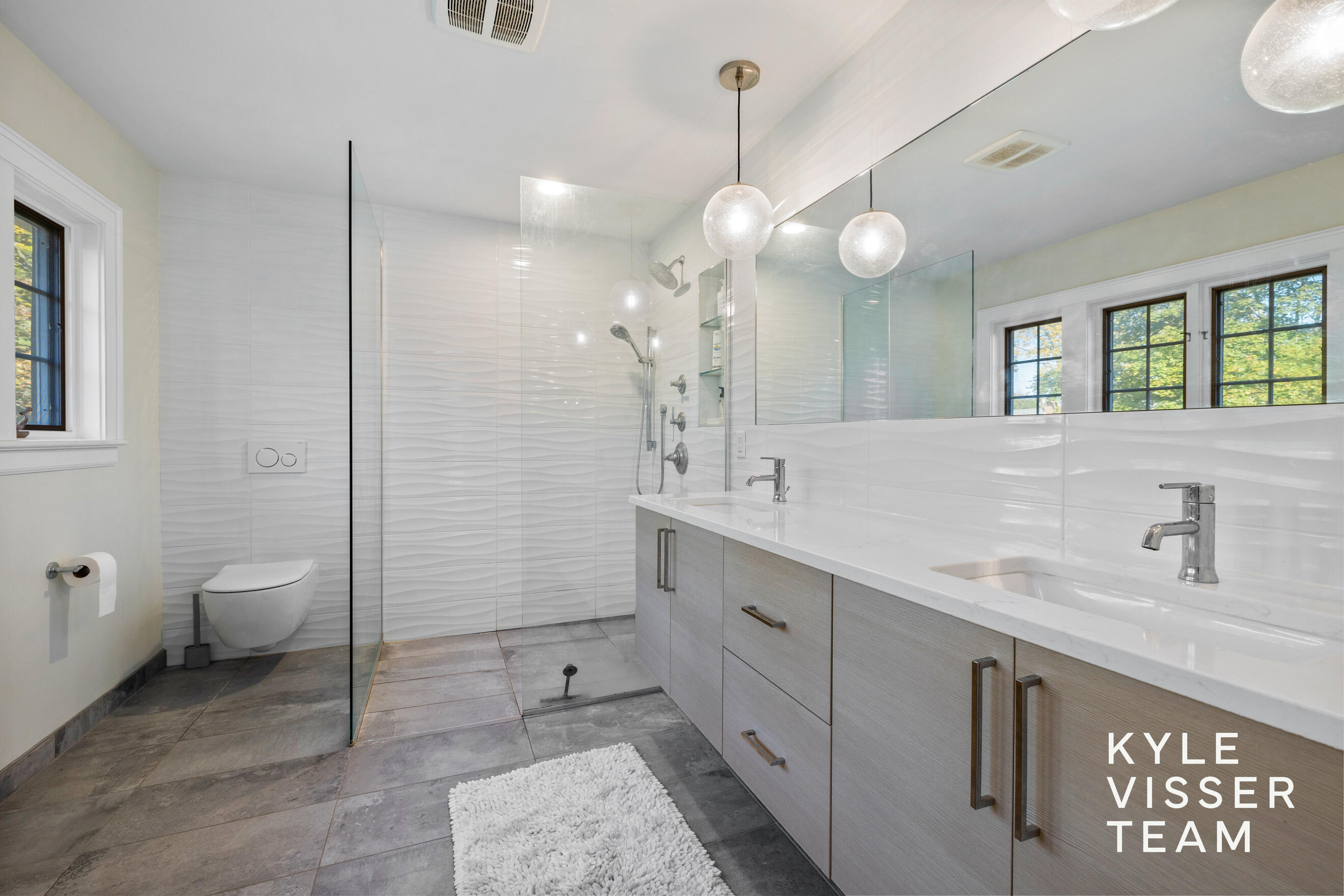 508 Cambridge Boulevard SE East Grand Rapids MI 49506