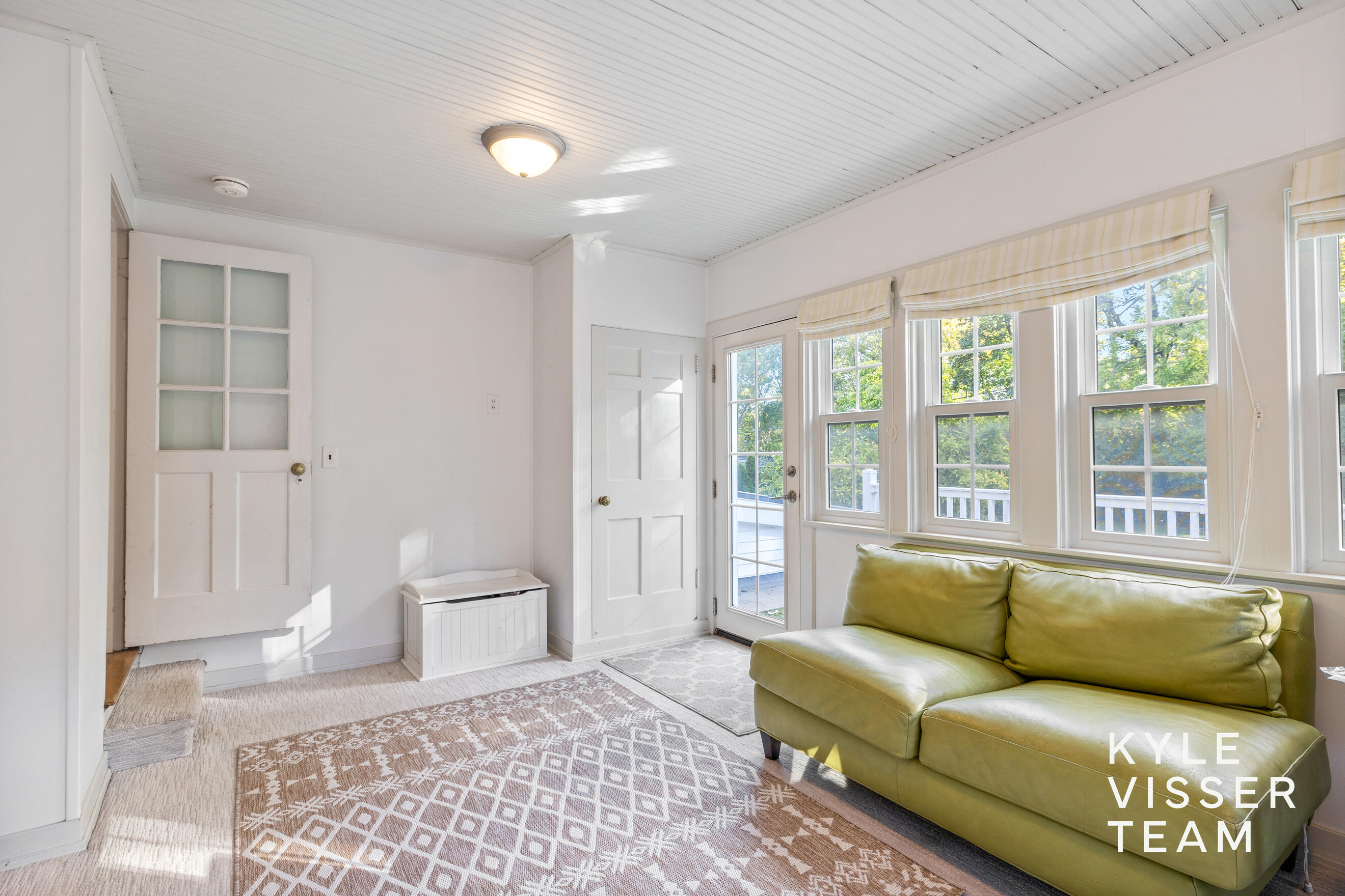 508 Cambridge Boulevard SE East Grand Rapids MI 49506