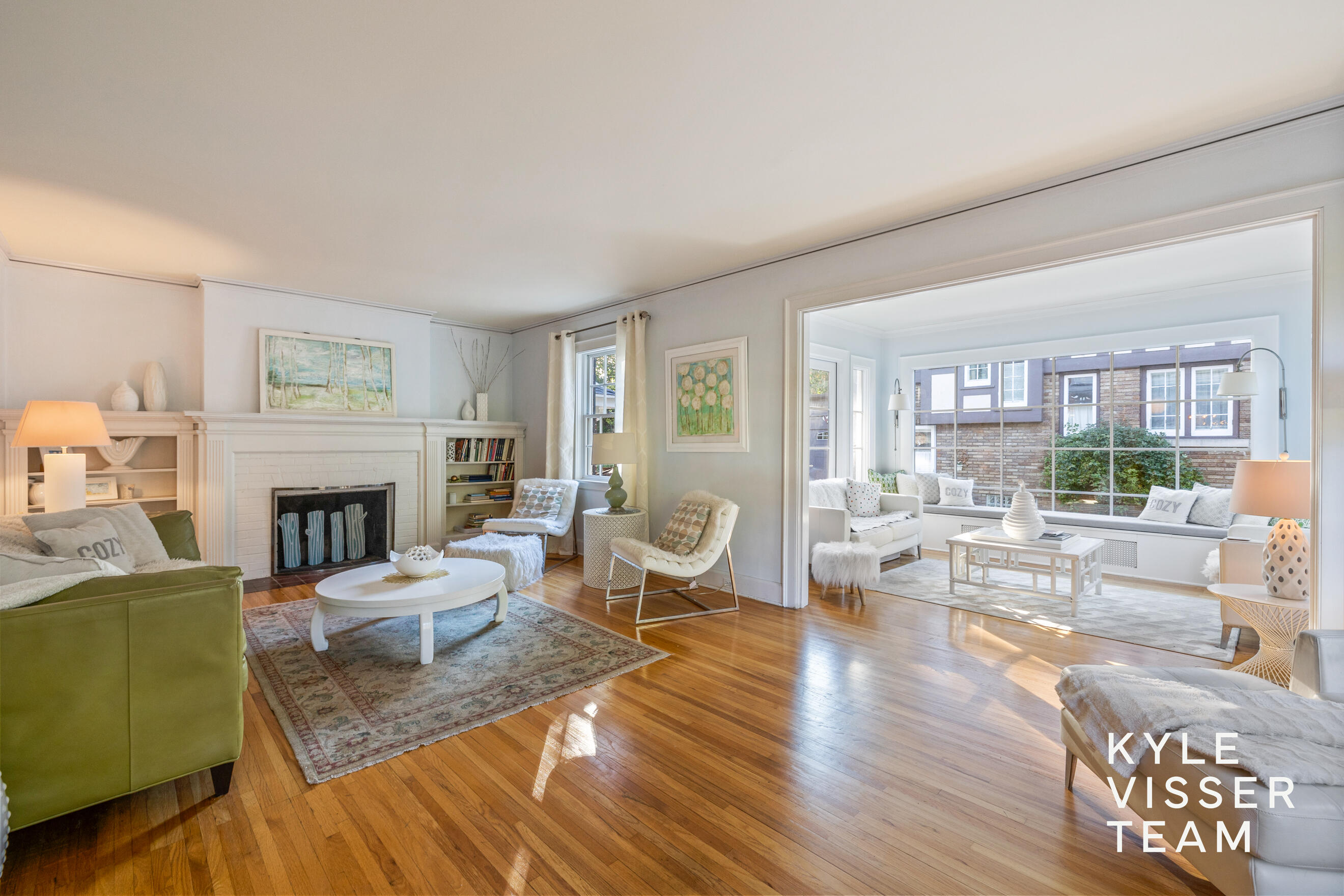 508 Cambridge Boulevard SE East Grand Rapids MI 49506