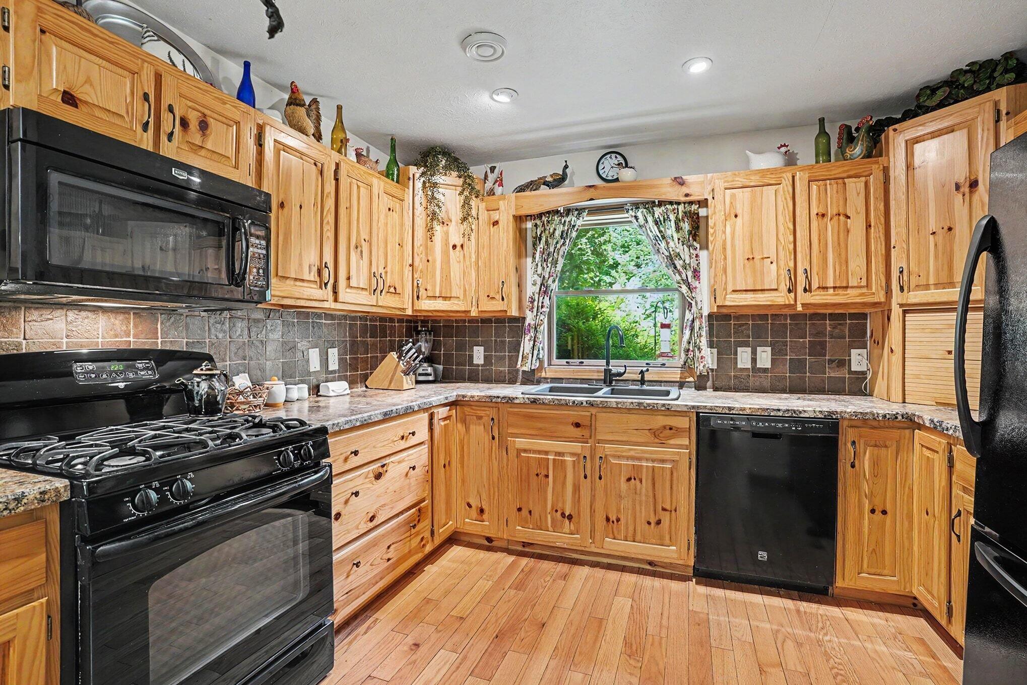 126 48th Street Grand Junction MI 49056