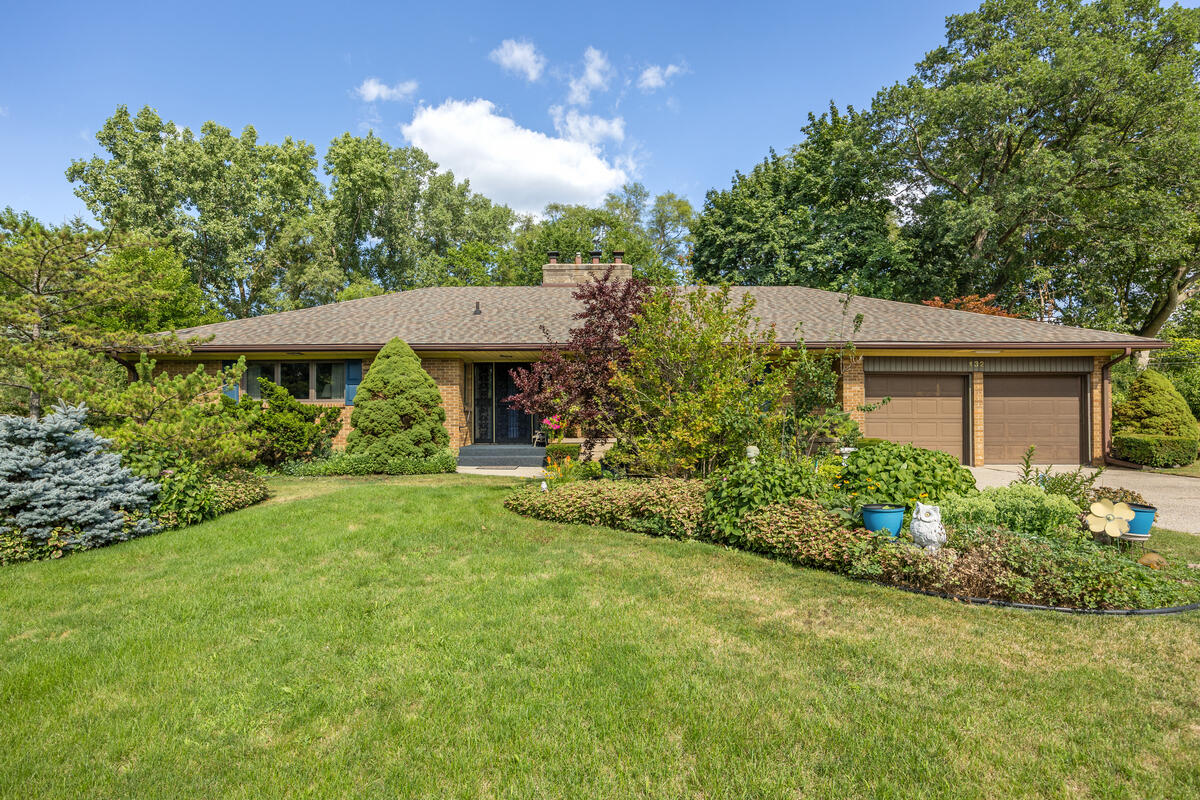 132 Morningside Drive SE Grand Rapids MI 49506