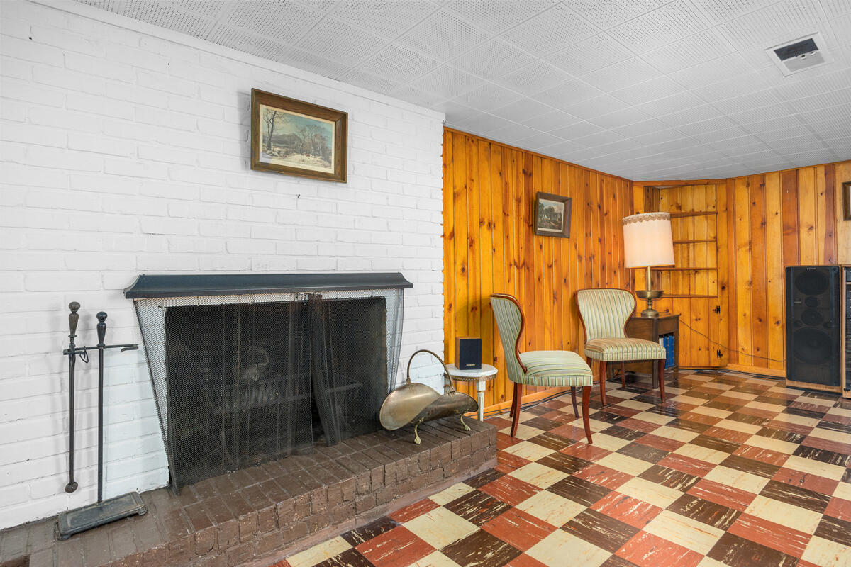 132 Morningside Drive SE Grand Rapids MI 49506