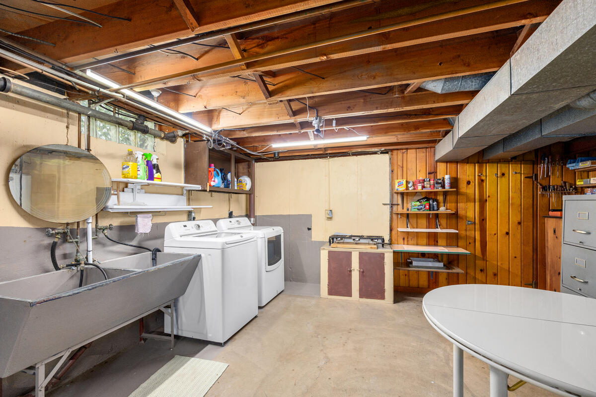 132 Morningside Drive SE Grand Rapids MI 49506