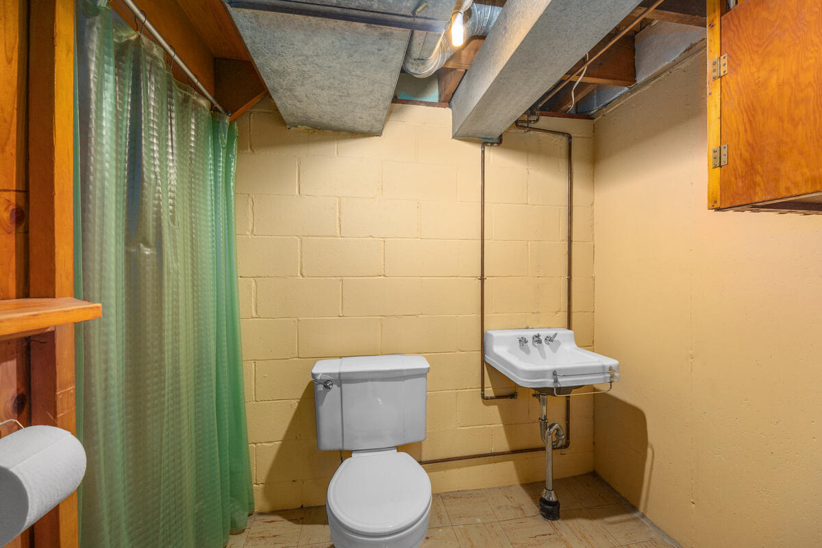132 Morningside Drive SE Grand Rapids MI 49506