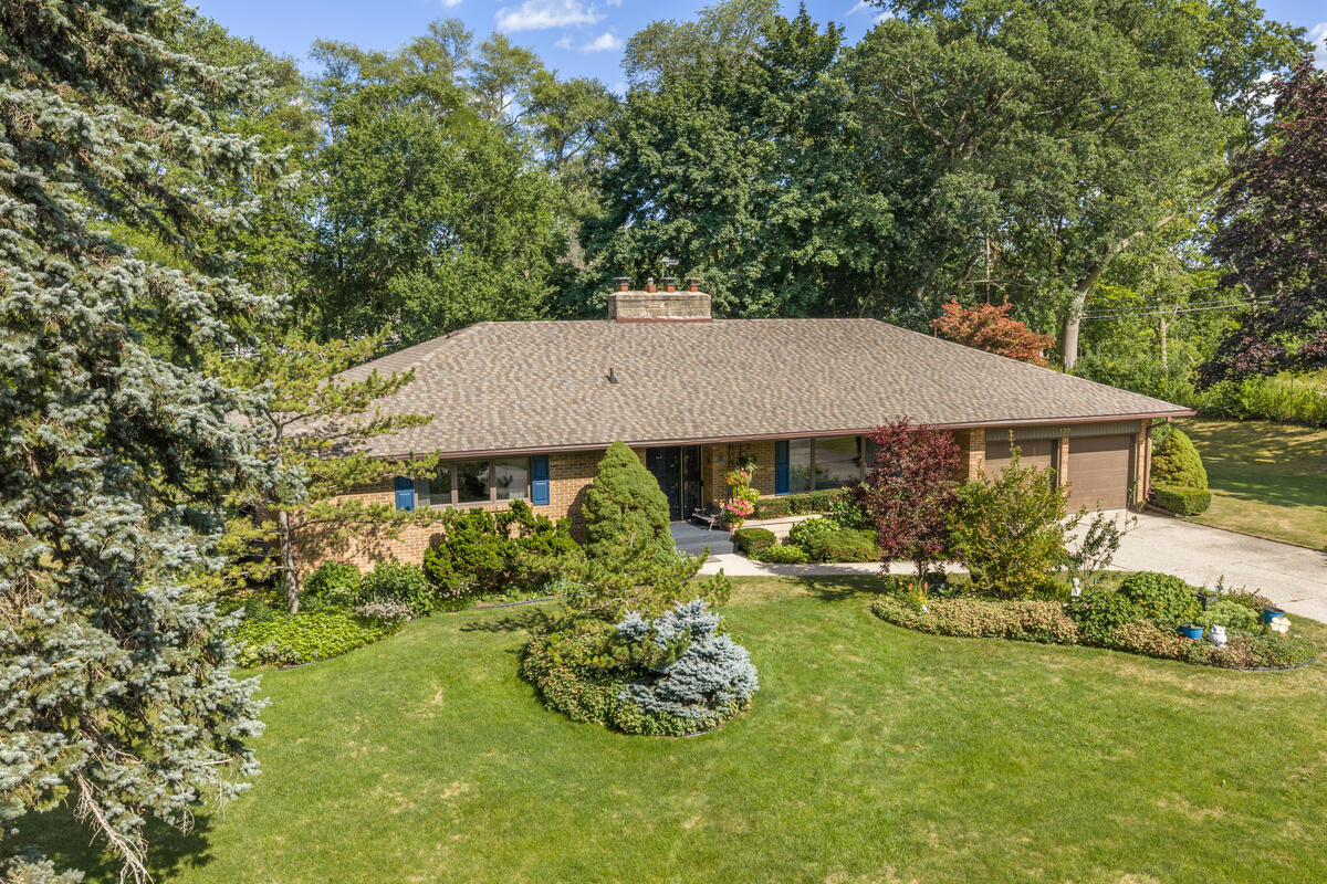 132 Morningside Drive SE Grand Rapids MI 49506
