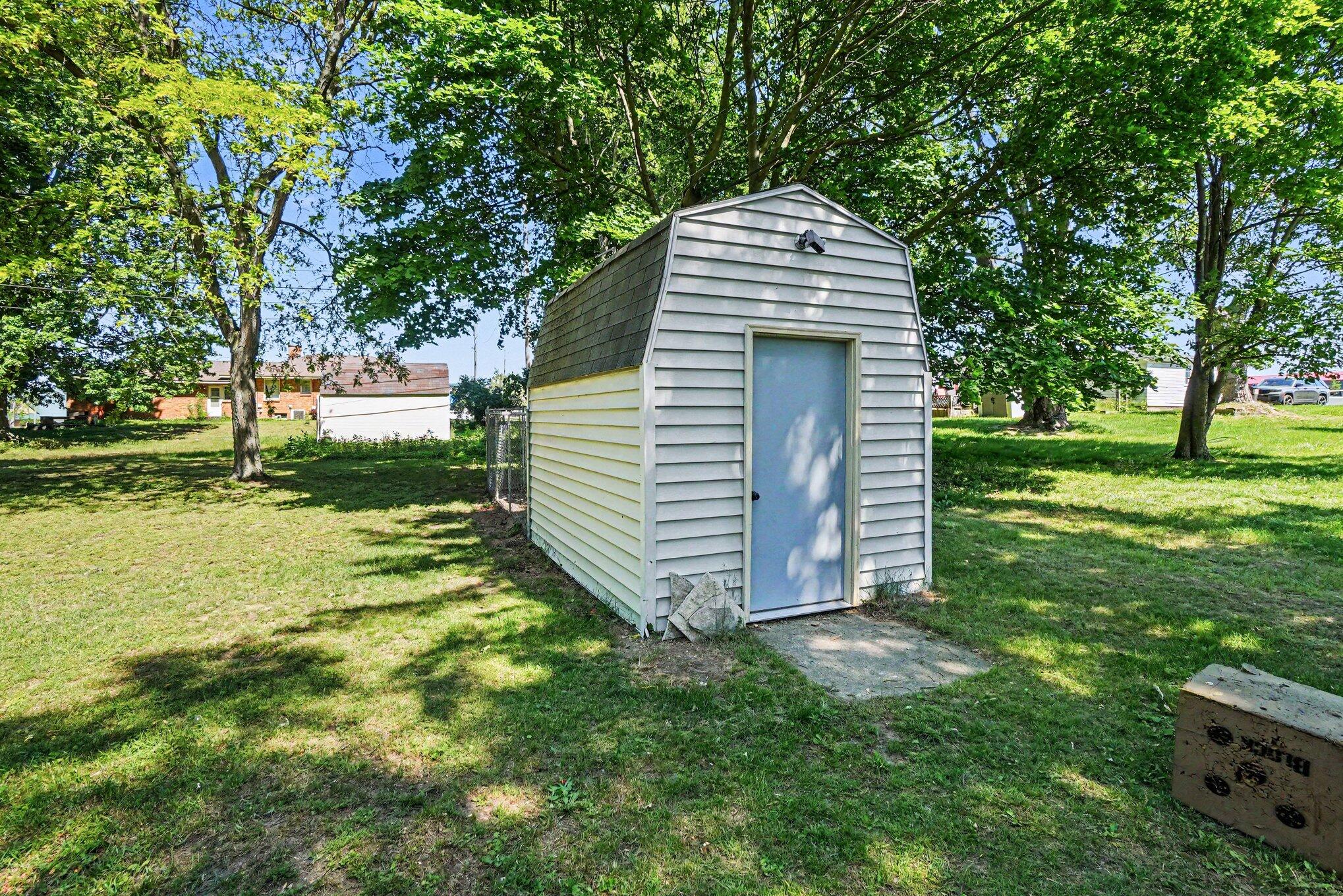 367 Lane Avenue Holland MI 49423