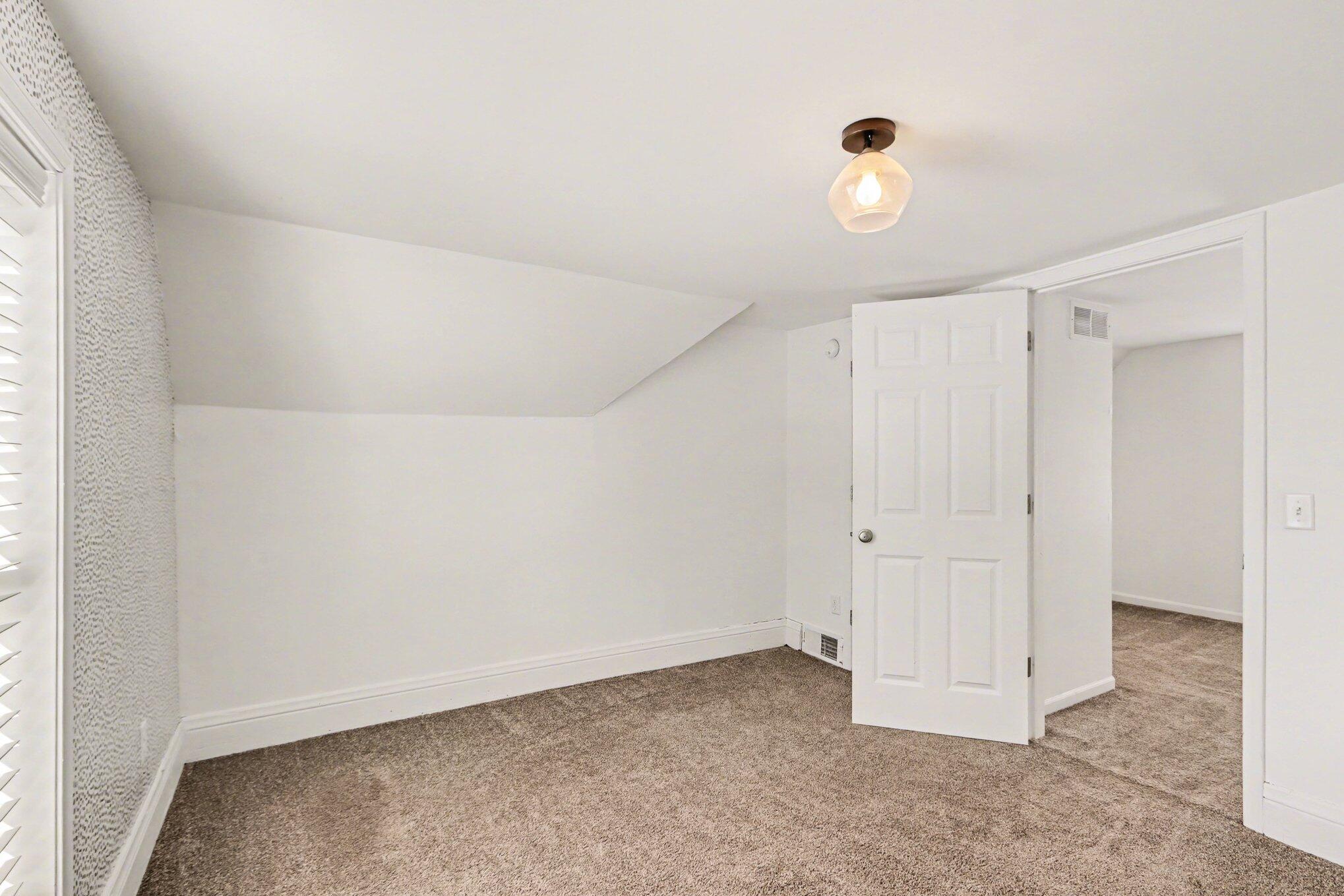 1824 Humphrey Street Kalamazoo MI 49048