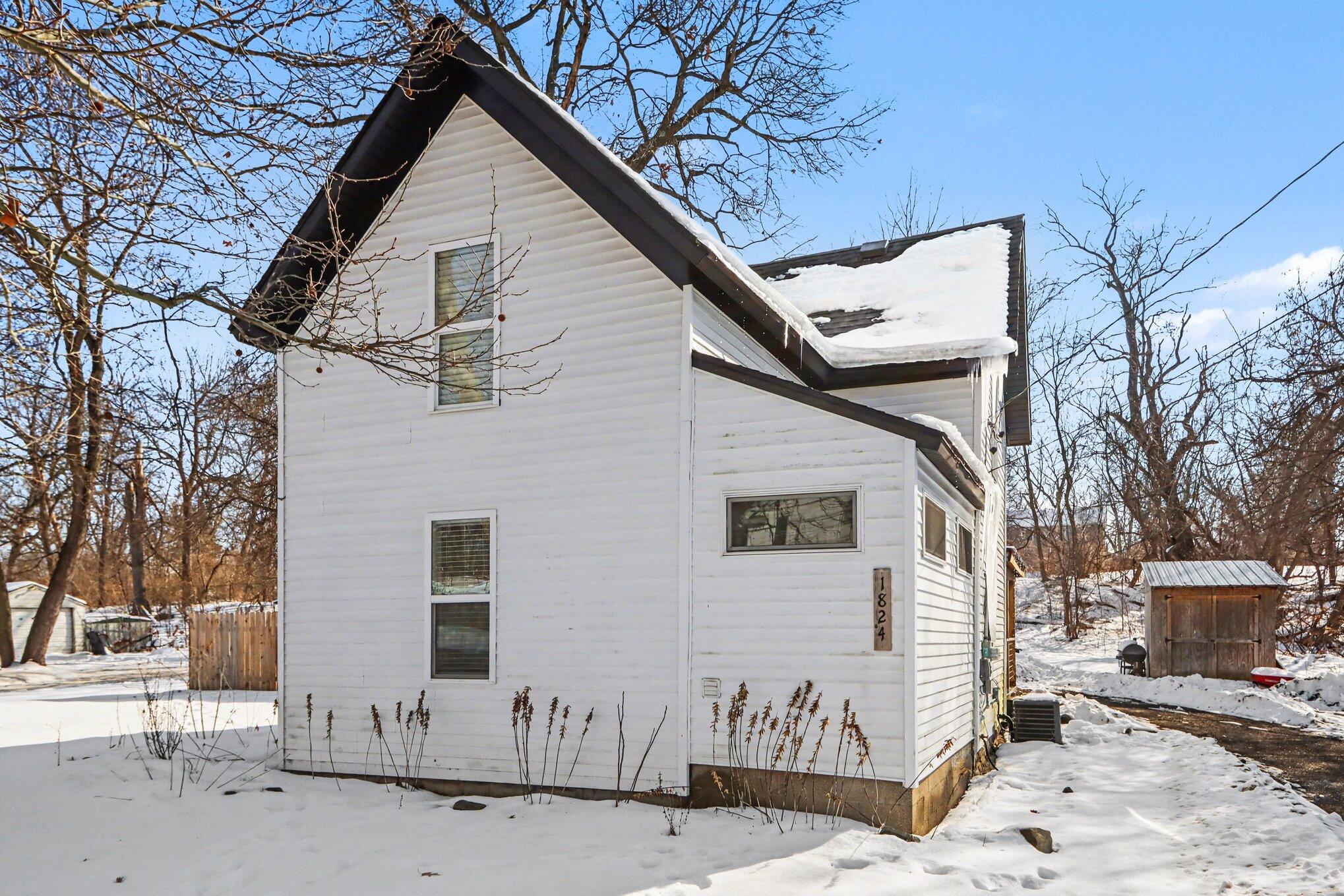 1824 Humphrey Street Kalamazoo MI 49048