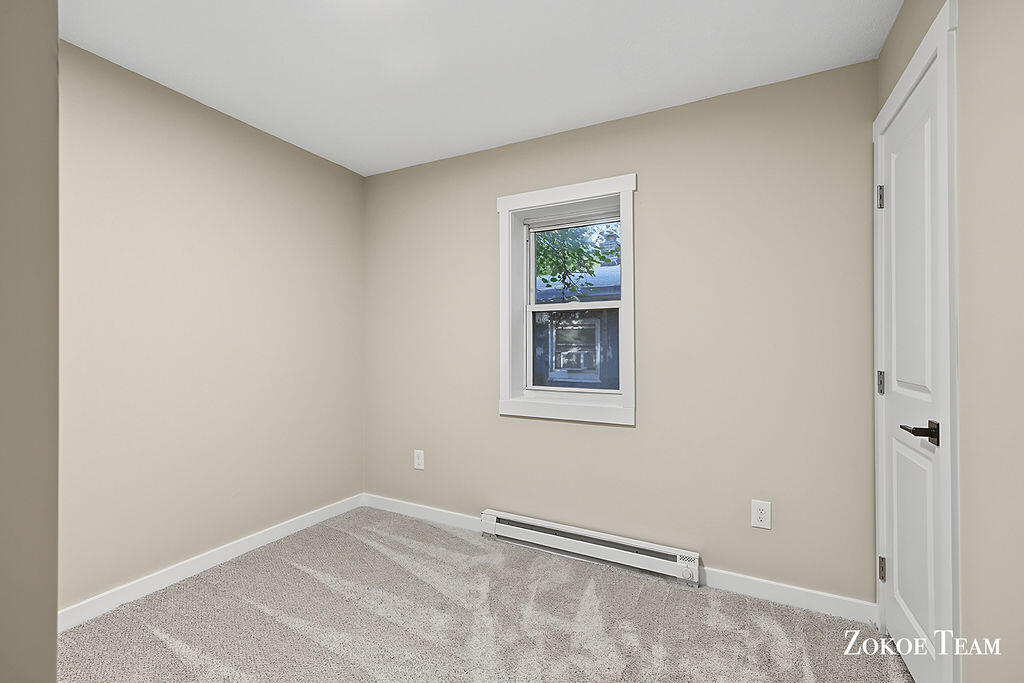 144 Kenton Street SE Grand Rapids MI 49548