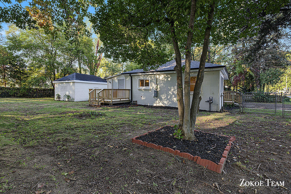 144 Kenton Street SE Grand Rapids MI 49548