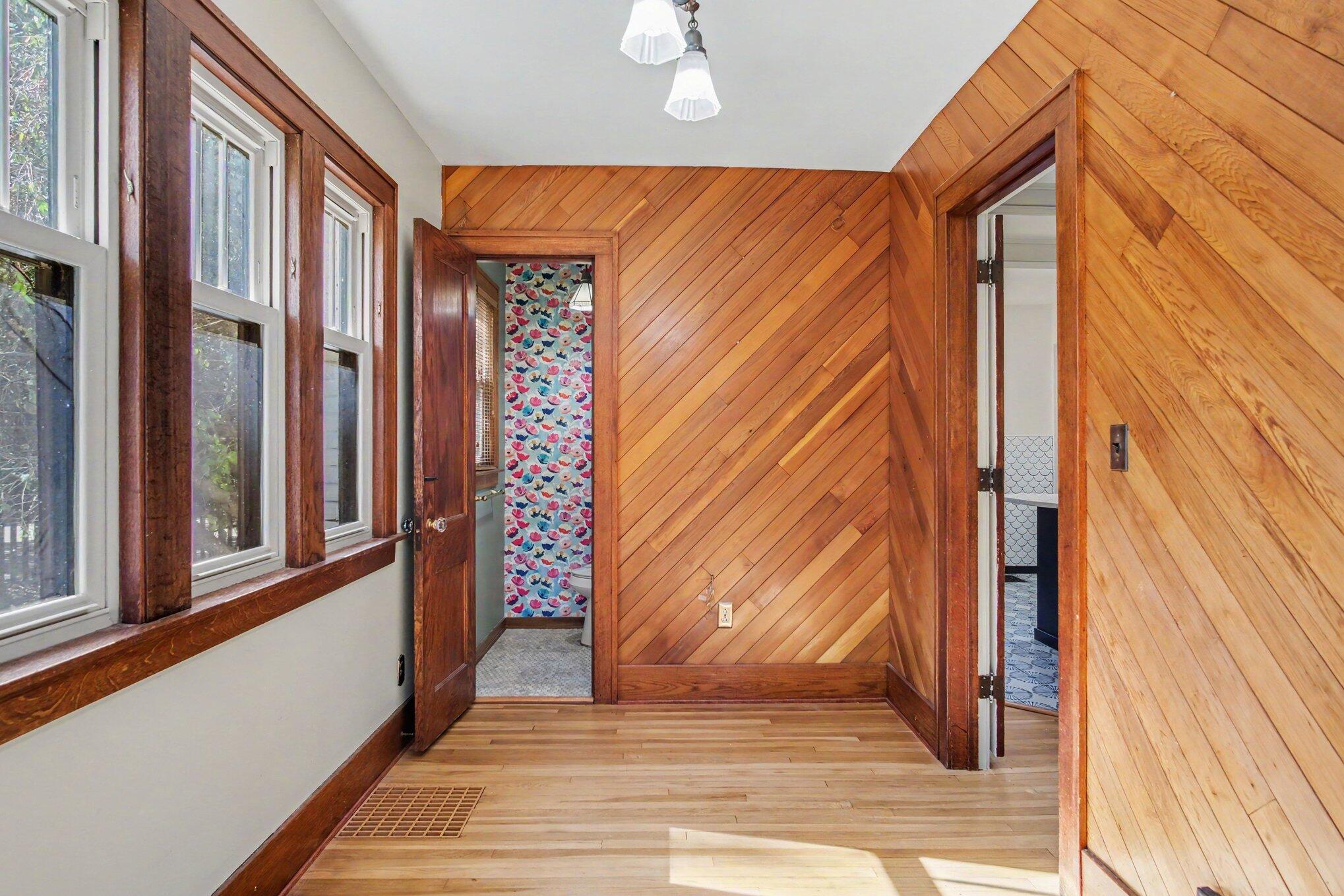 1140 Allison Avenue NW Grand Rapids MI 49534
