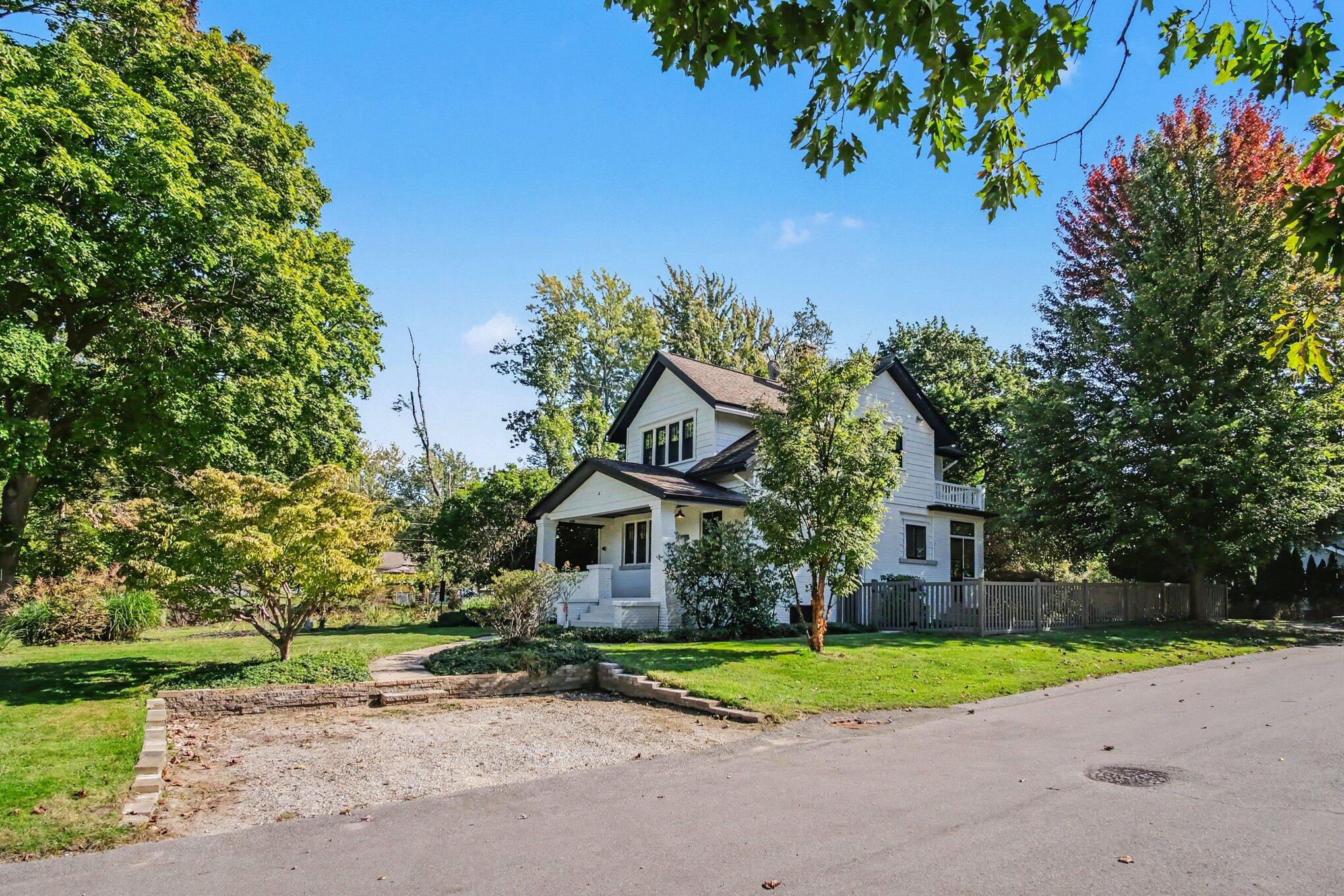 1140 Allison Avenue NW Grand Rapids MI 49534