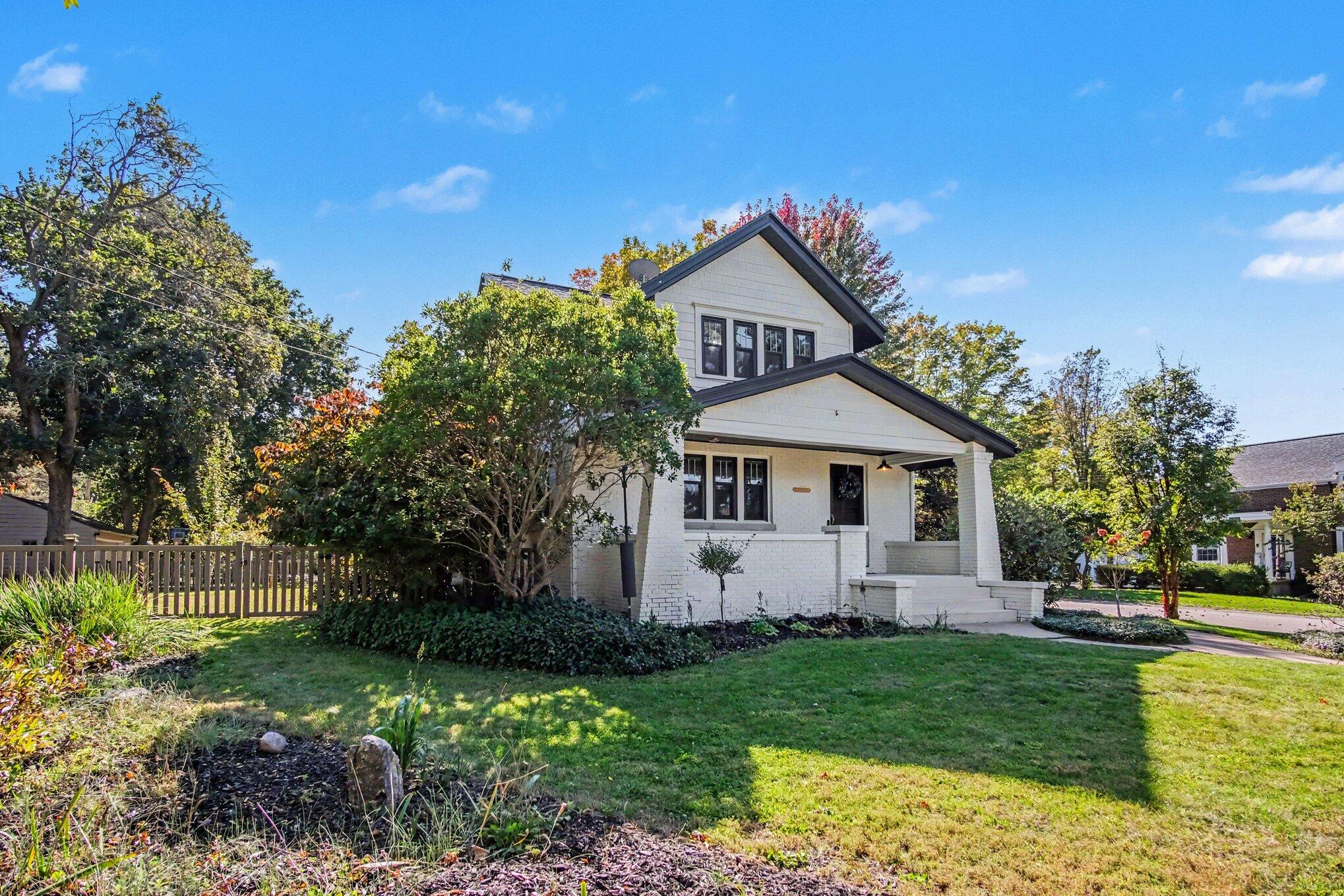 1140 Allison Avenue NW Grand Rapids MI 49534