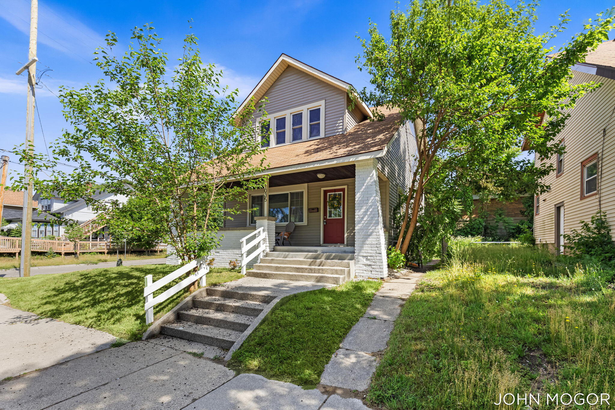 1035 Alexander Street SE Grand Rapids MI 49507