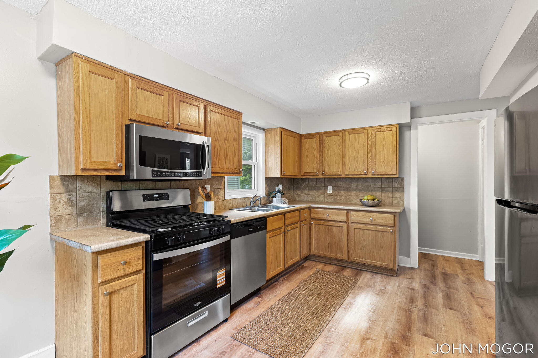 1035 Alexander Street SE Grand Rapids MI 49507