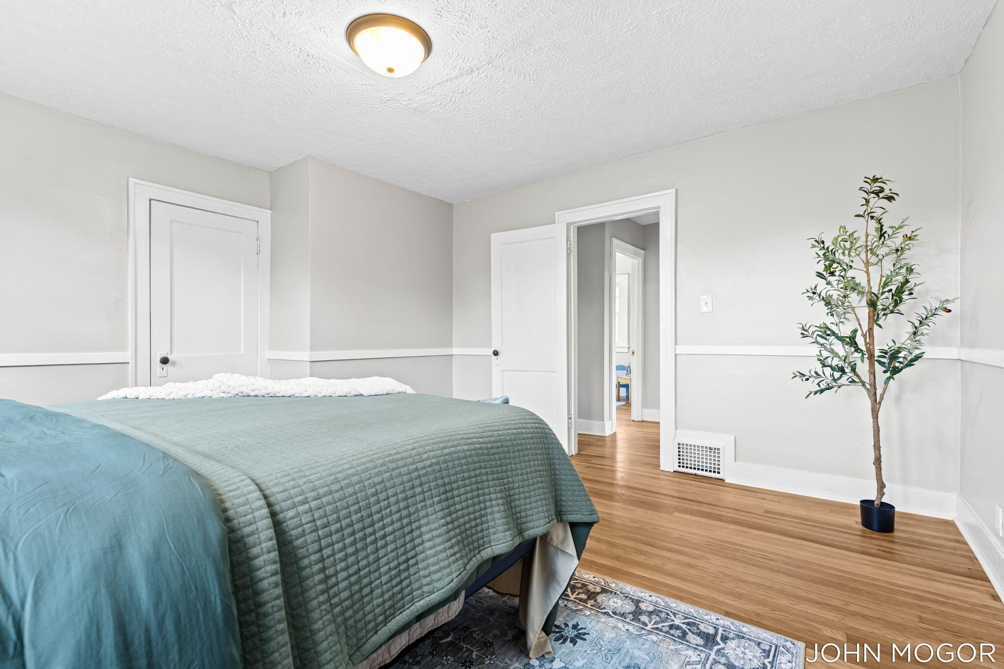 1035 Alexander Street SE Grand Rapids MI 49507