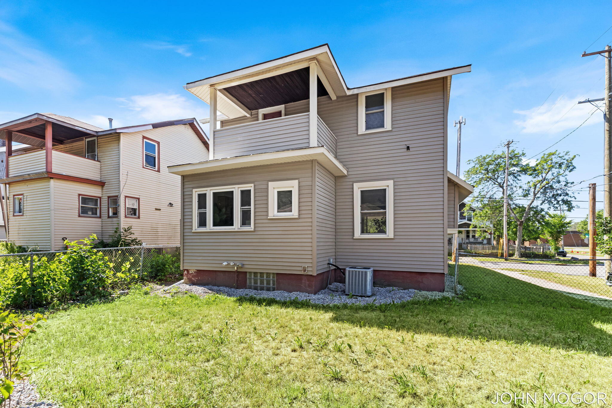 1035 Alexander Street SE Grand Rapids MI 49507