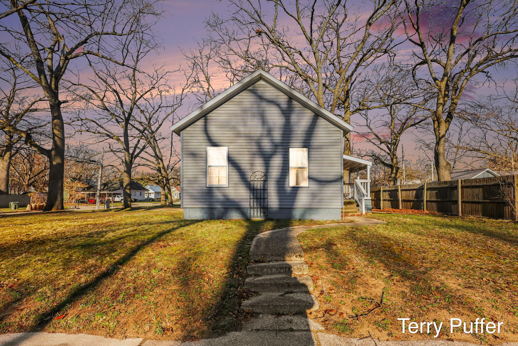 1653 Mcilwraith Street Muskegon MI 49442