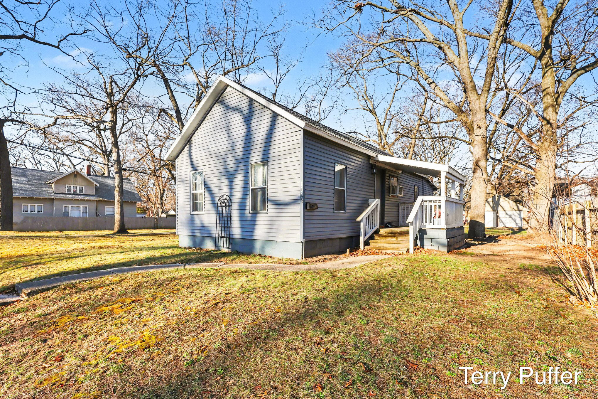 1653 Mcilwraith Street Muskegon MI 49442