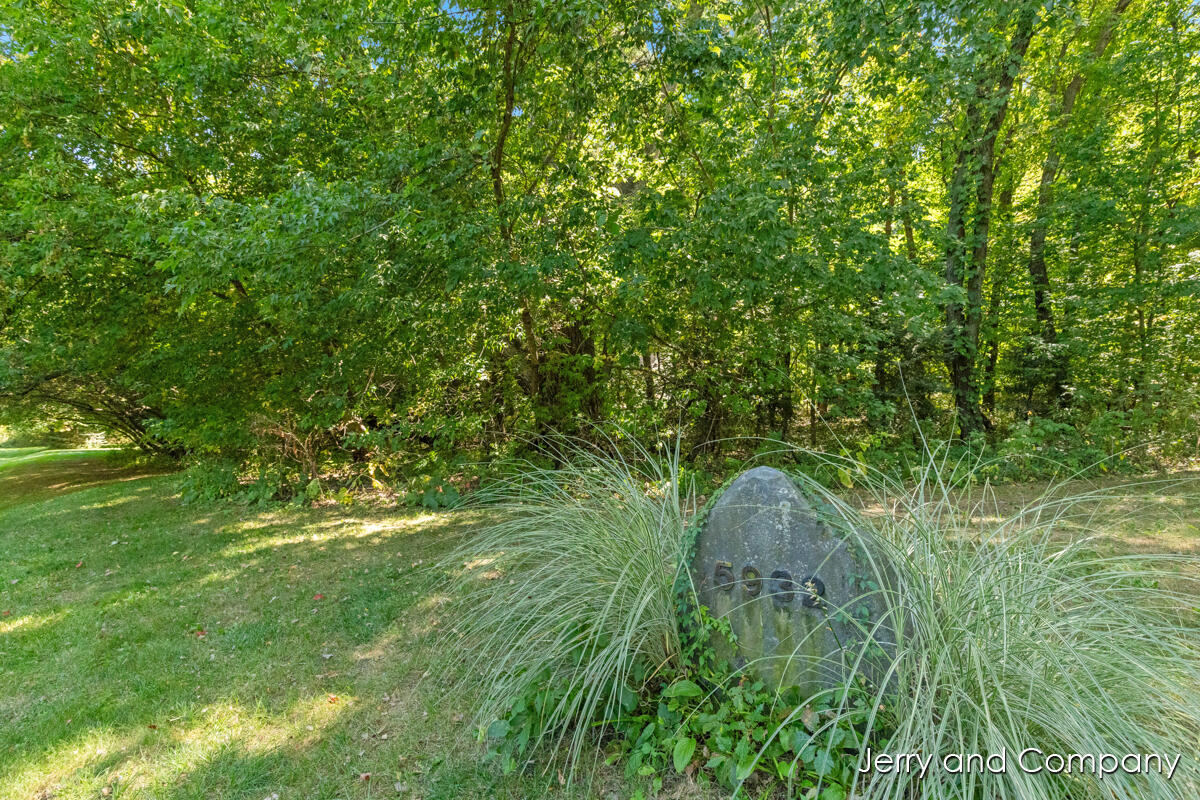 5932 Wilderness Trail Hamilton MI 49419