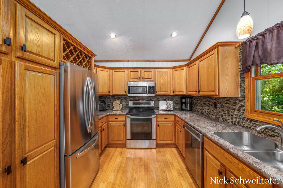 5932 Wilderness Trail Hamilton MI 49419