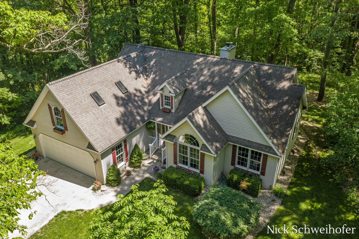 5932 Wilderness Trail Hamilton MI 49419