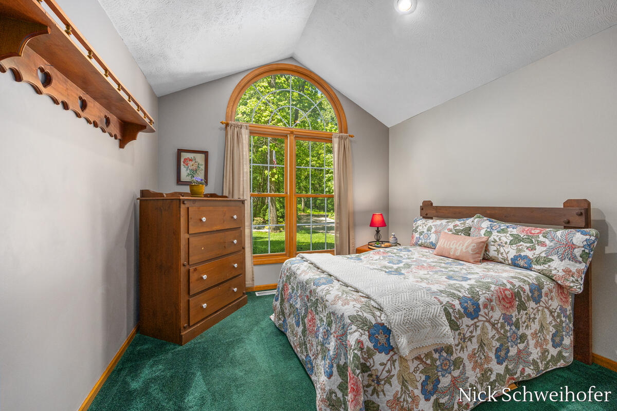 5932 Wilderness Trail Hamilton MI 49419