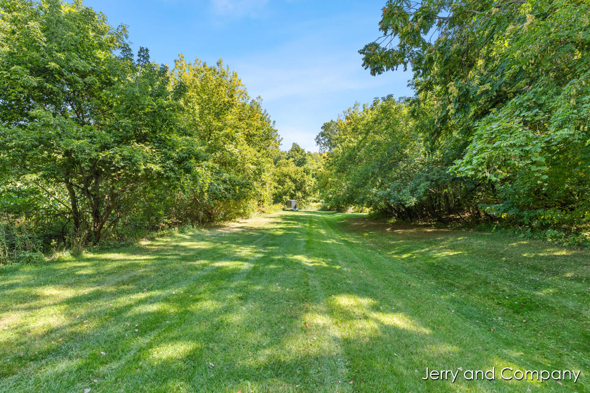 5932 Wilderness Trail Hamilton MI 49419