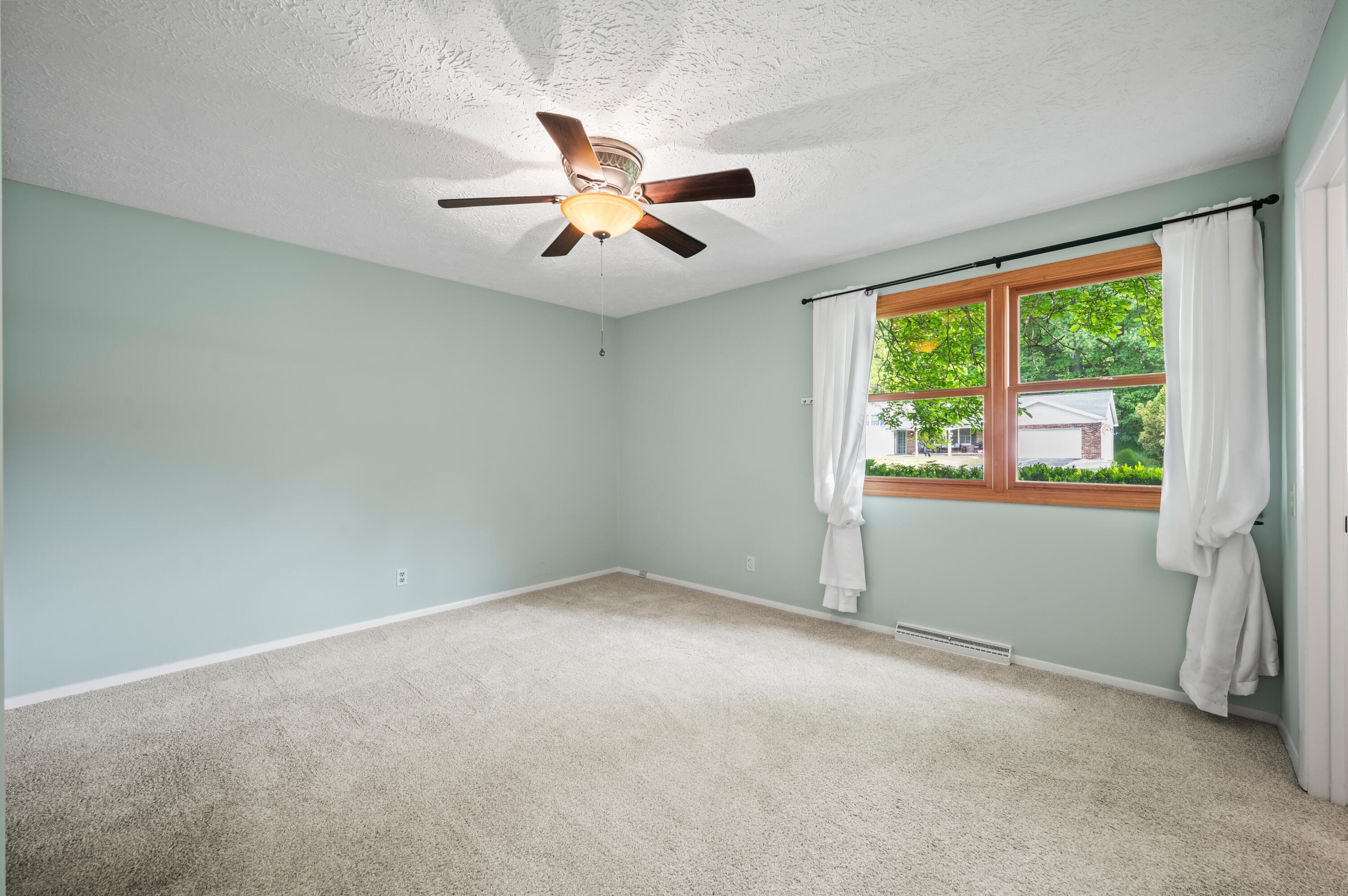 1710 Redwood Drive Stevensville MI 49127
