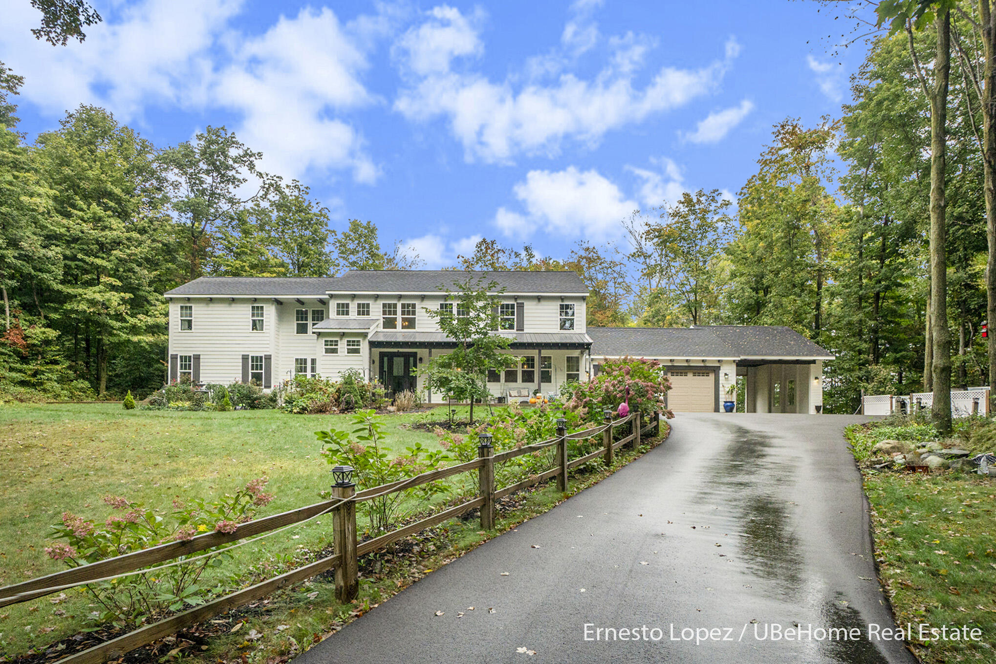 6467 118th Avenue Fennville MI 49408