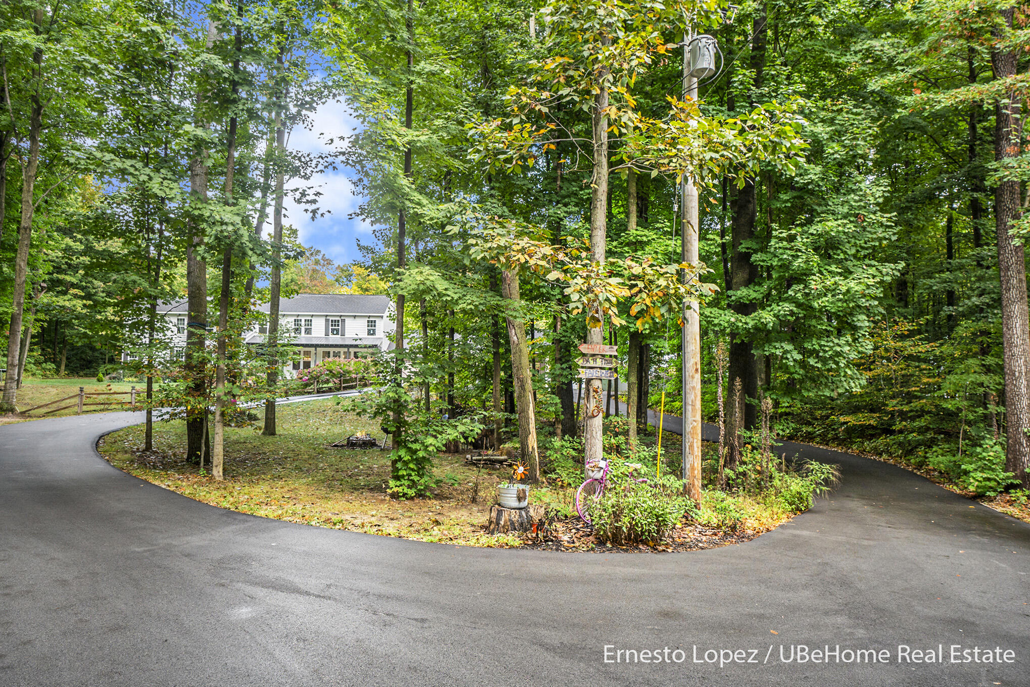 6467 118th Avenue Fennville MI 49408