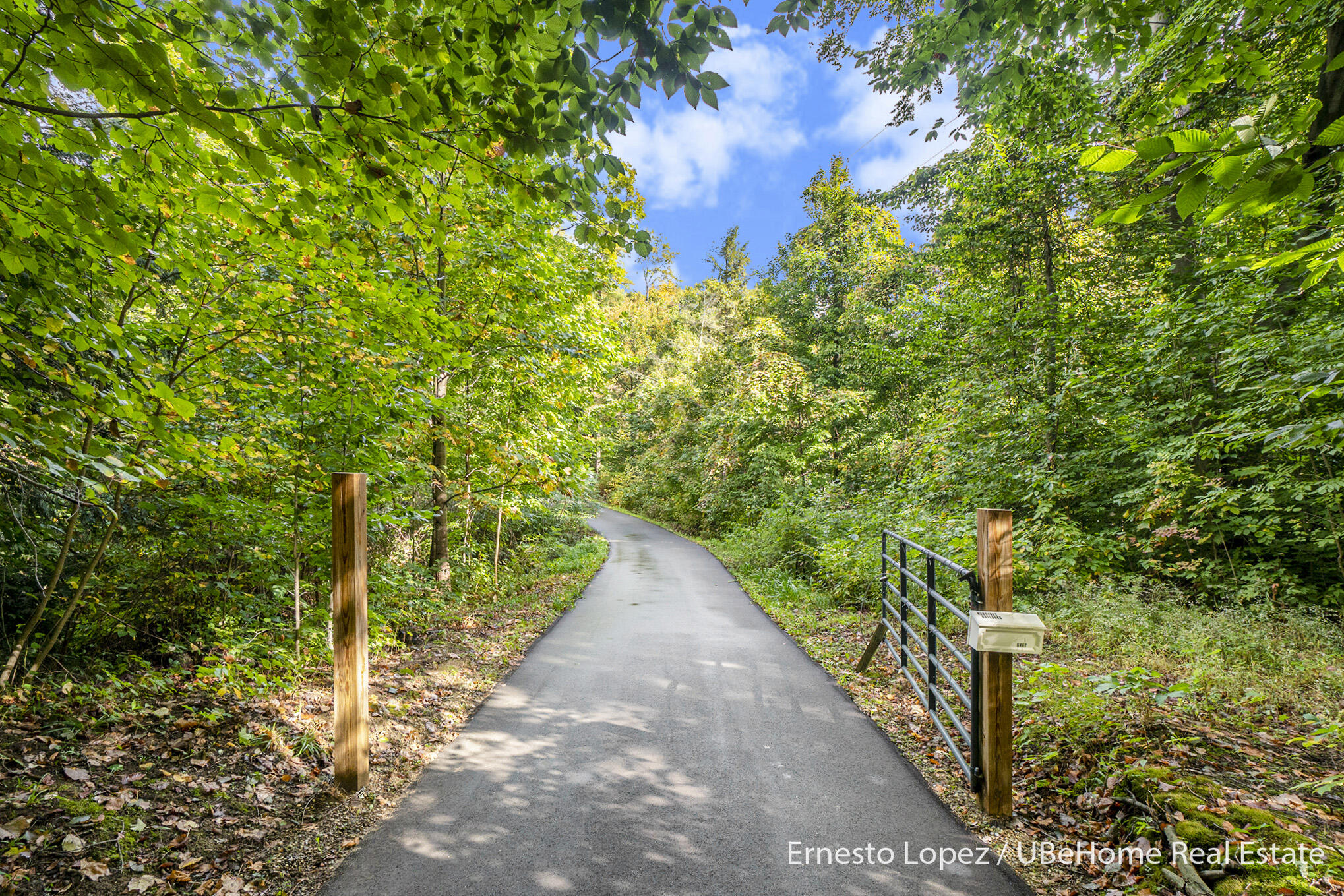 6467 118th Avenue Fennville MI 49408