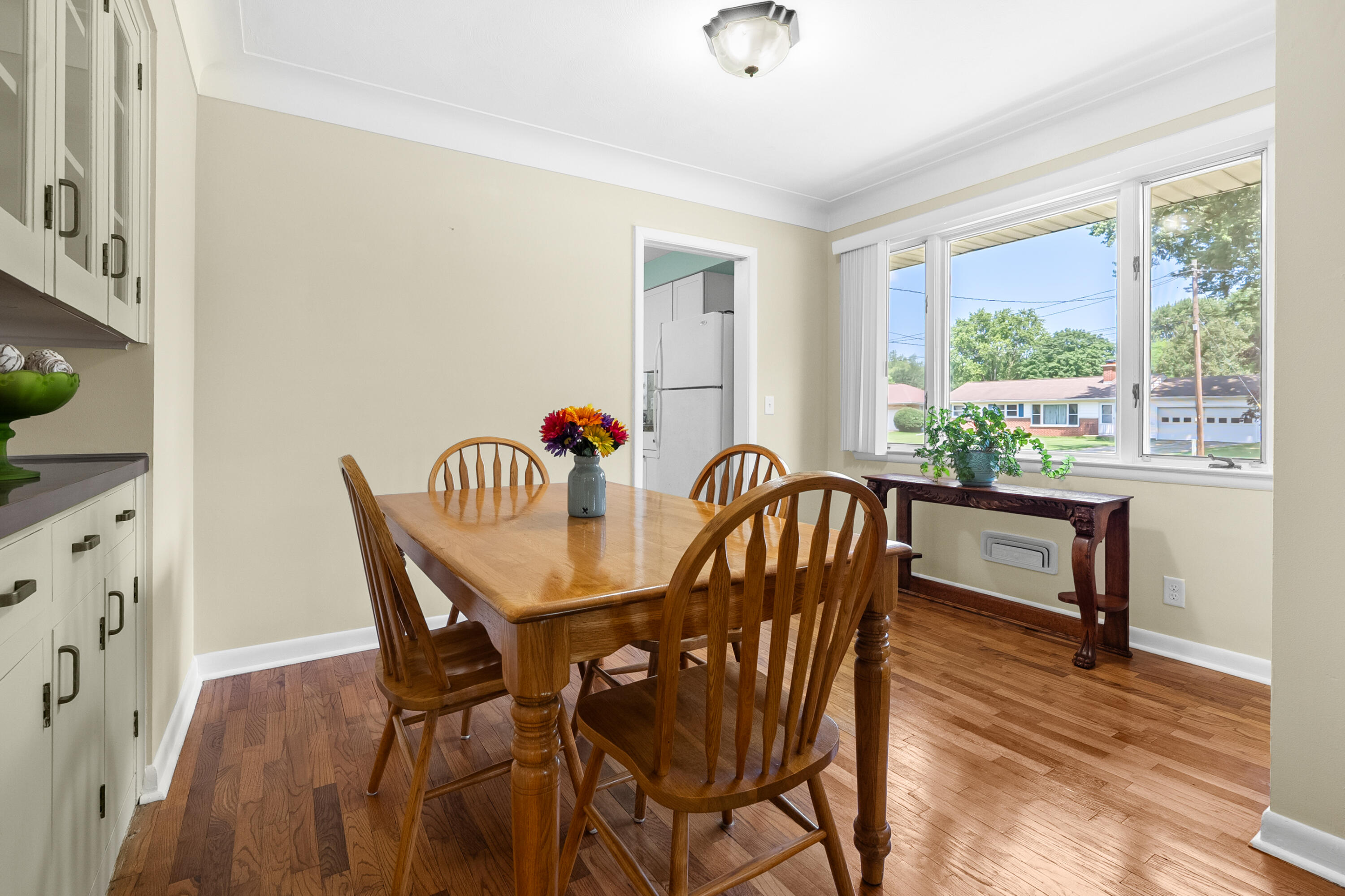 3225 Cranbrook Avenue Kalamazoo MI 49006