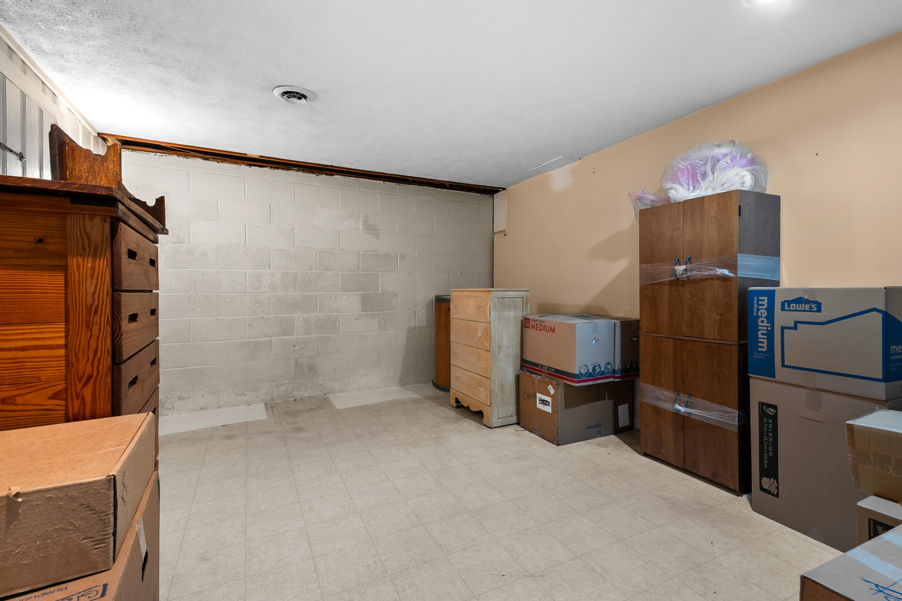 3225 Cranbrook Avenue Kalamazoo MI 49006
