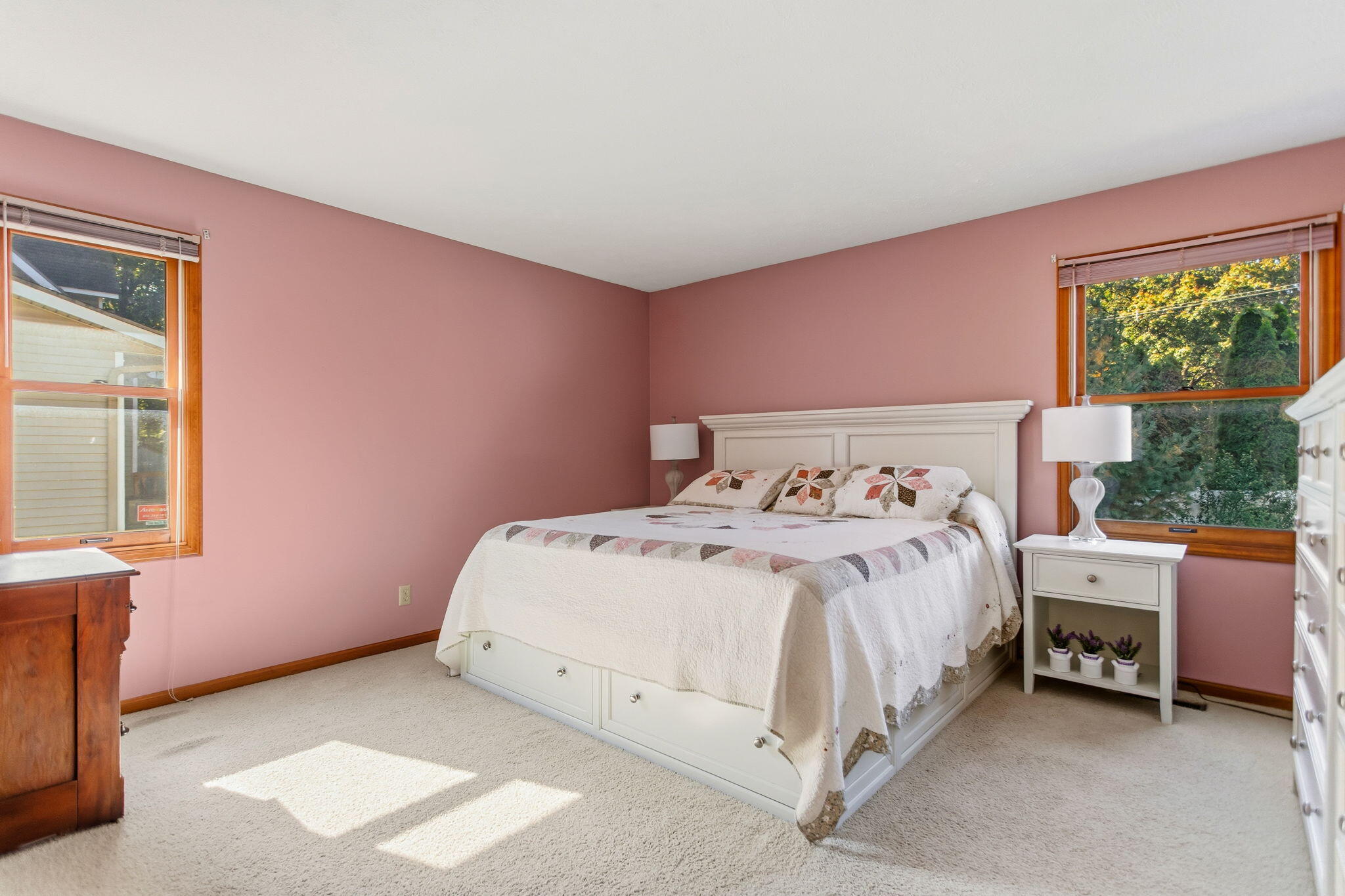2515 Oak Forest Drive Holland MI 49424