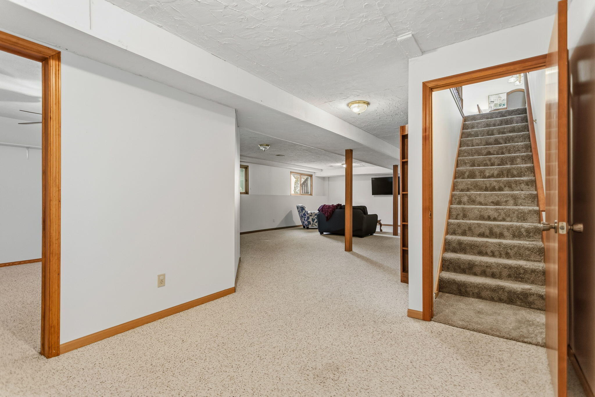 2515 Oak Forest Drive Holland MI 49424