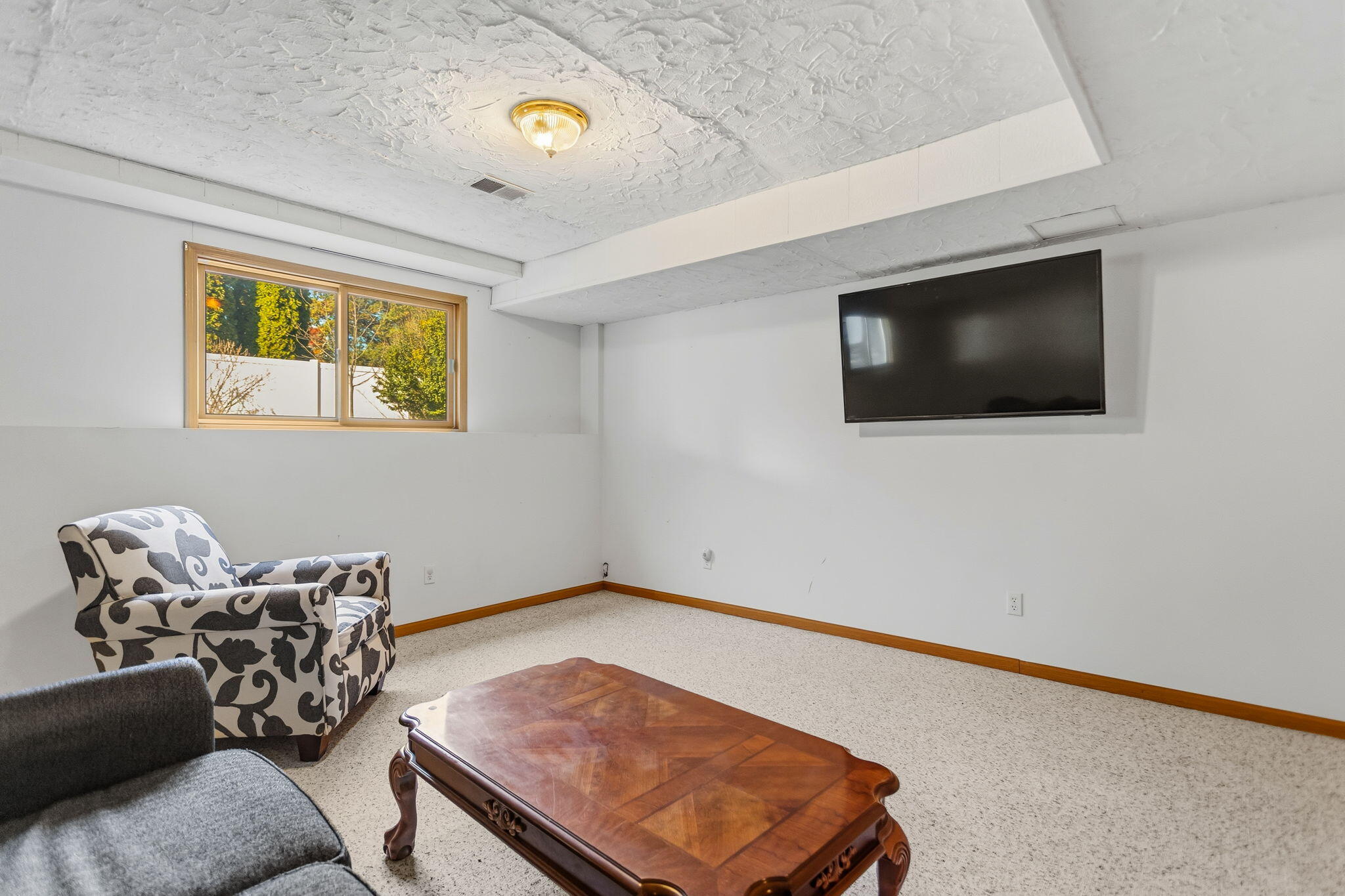 2515 Oak Forest Drive Holland MI 49424