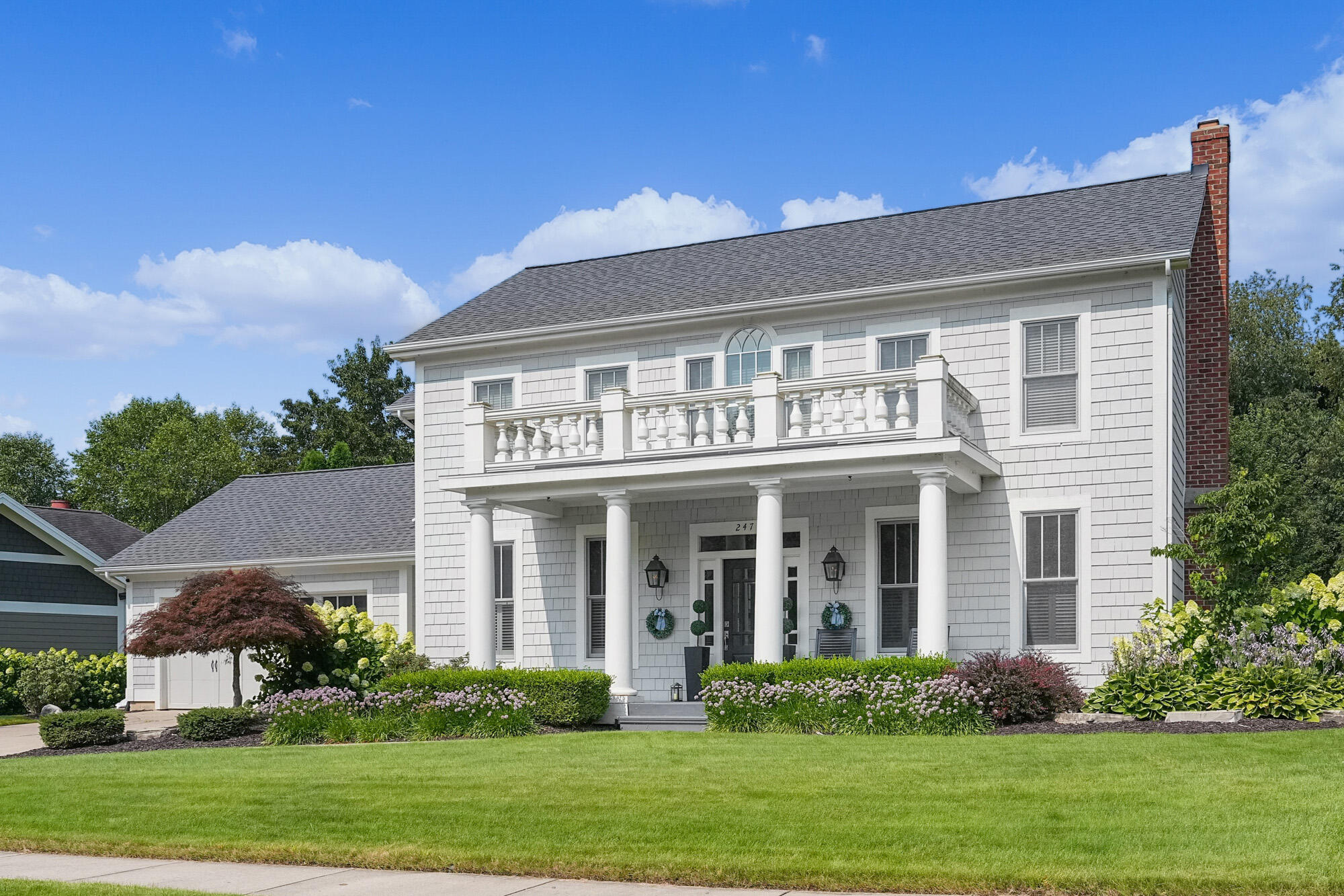 2477 Blackberry Lane NE Grand Rapids MI 49525